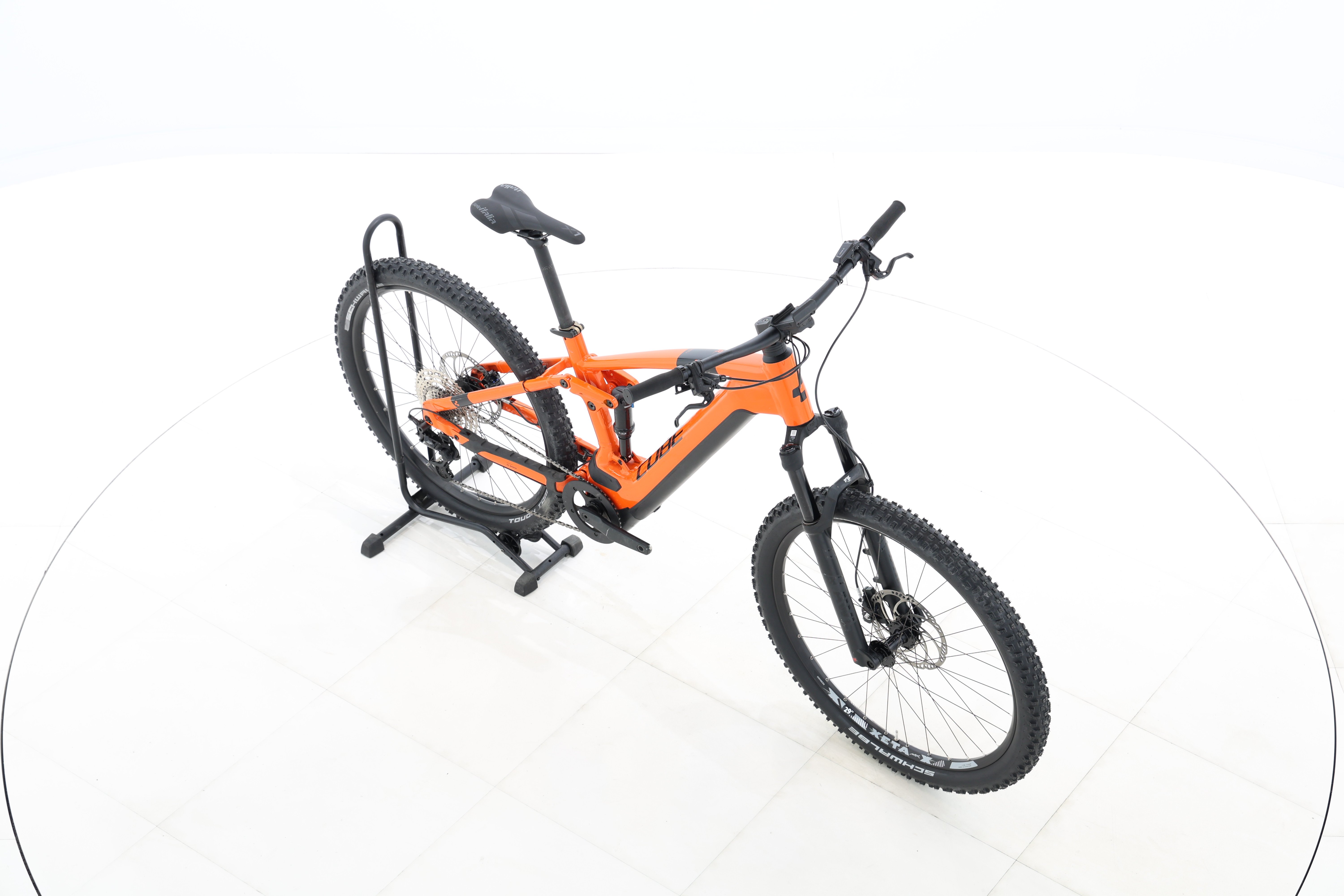 e1c7d06d-dbe0-4e20-8b43-40ba0775214c