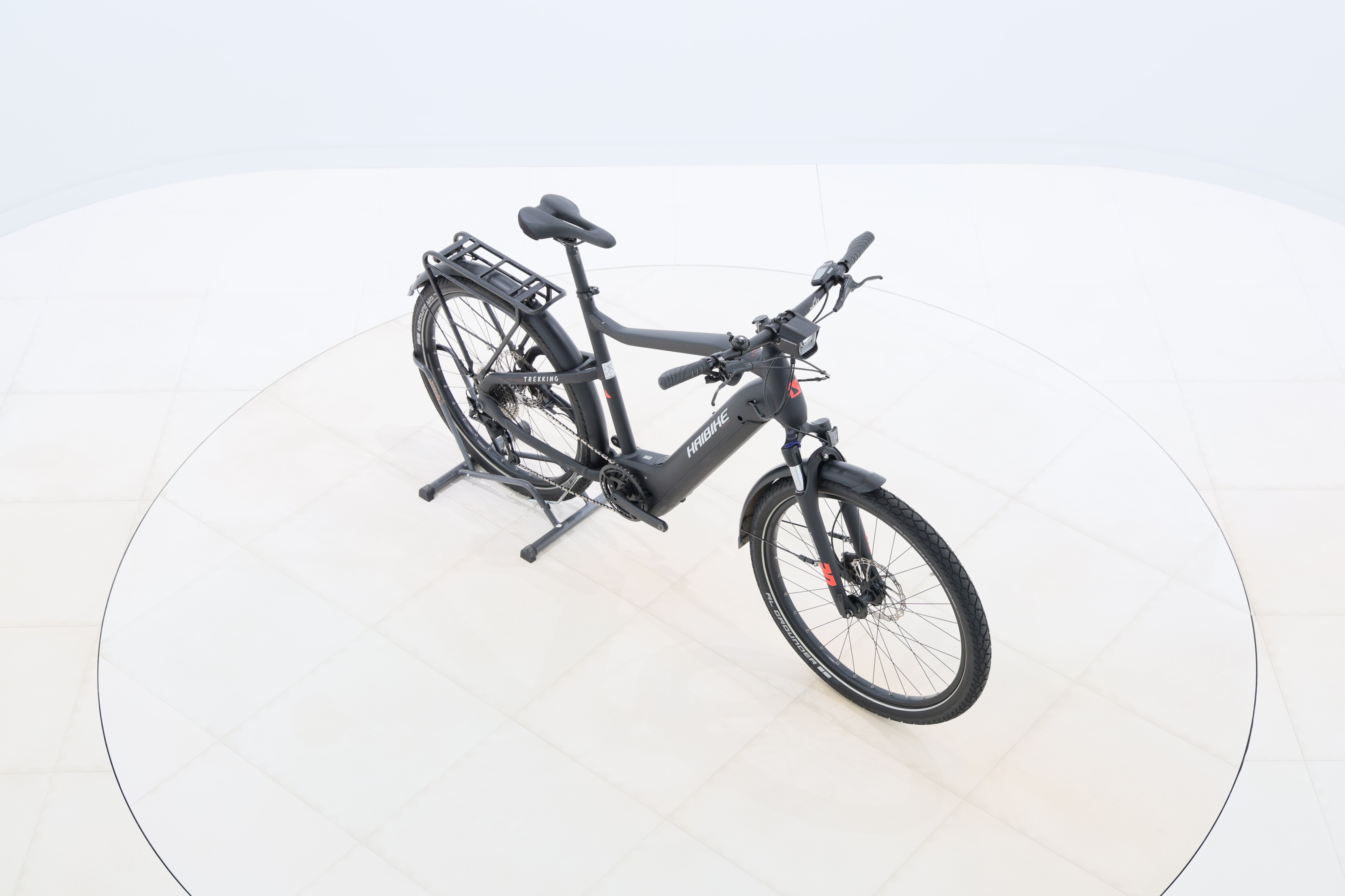 ab01b391-d1b5-4a6a-be80-66a16101f814