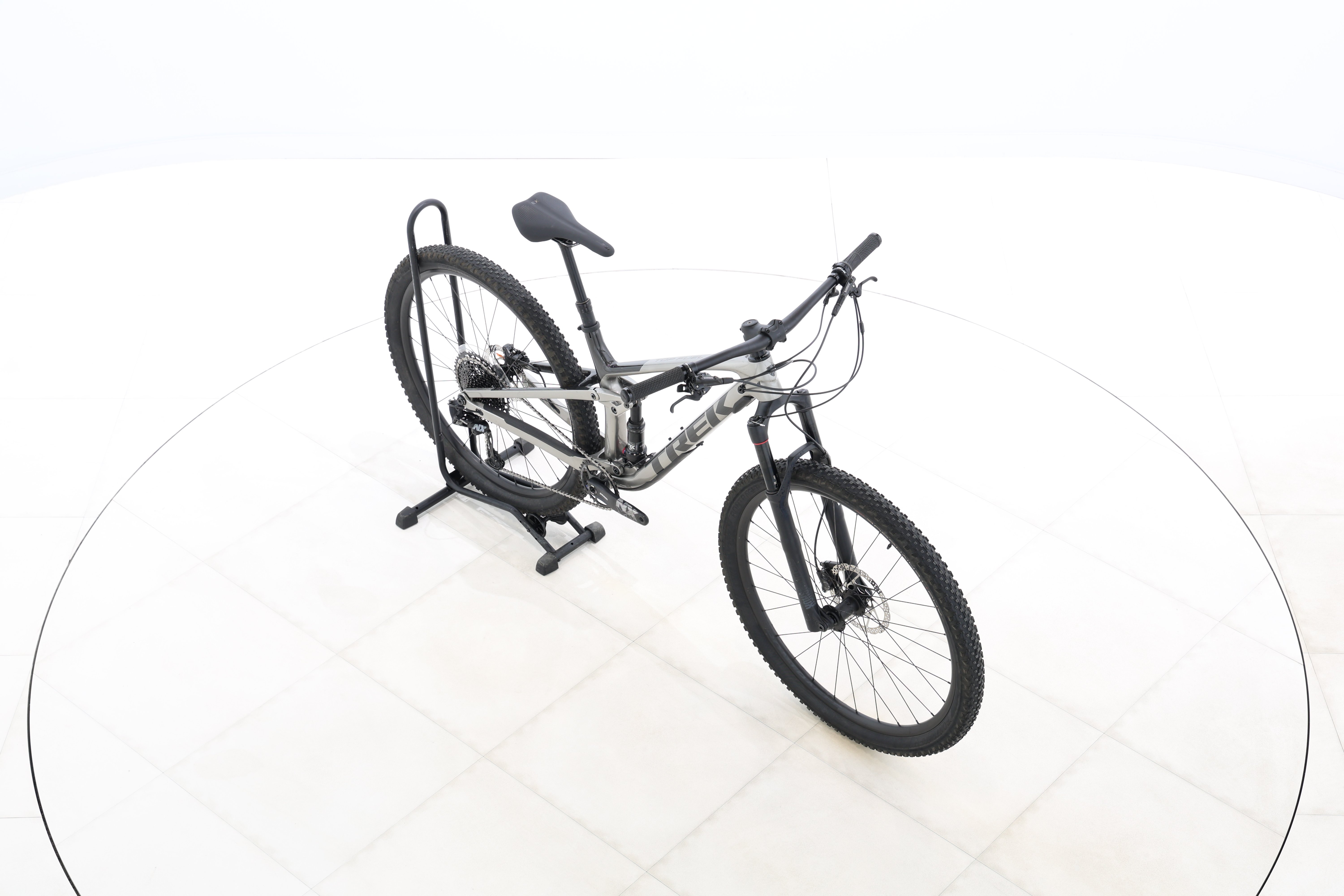 621c60bf-b695-431f-b554-1d20b57d917c