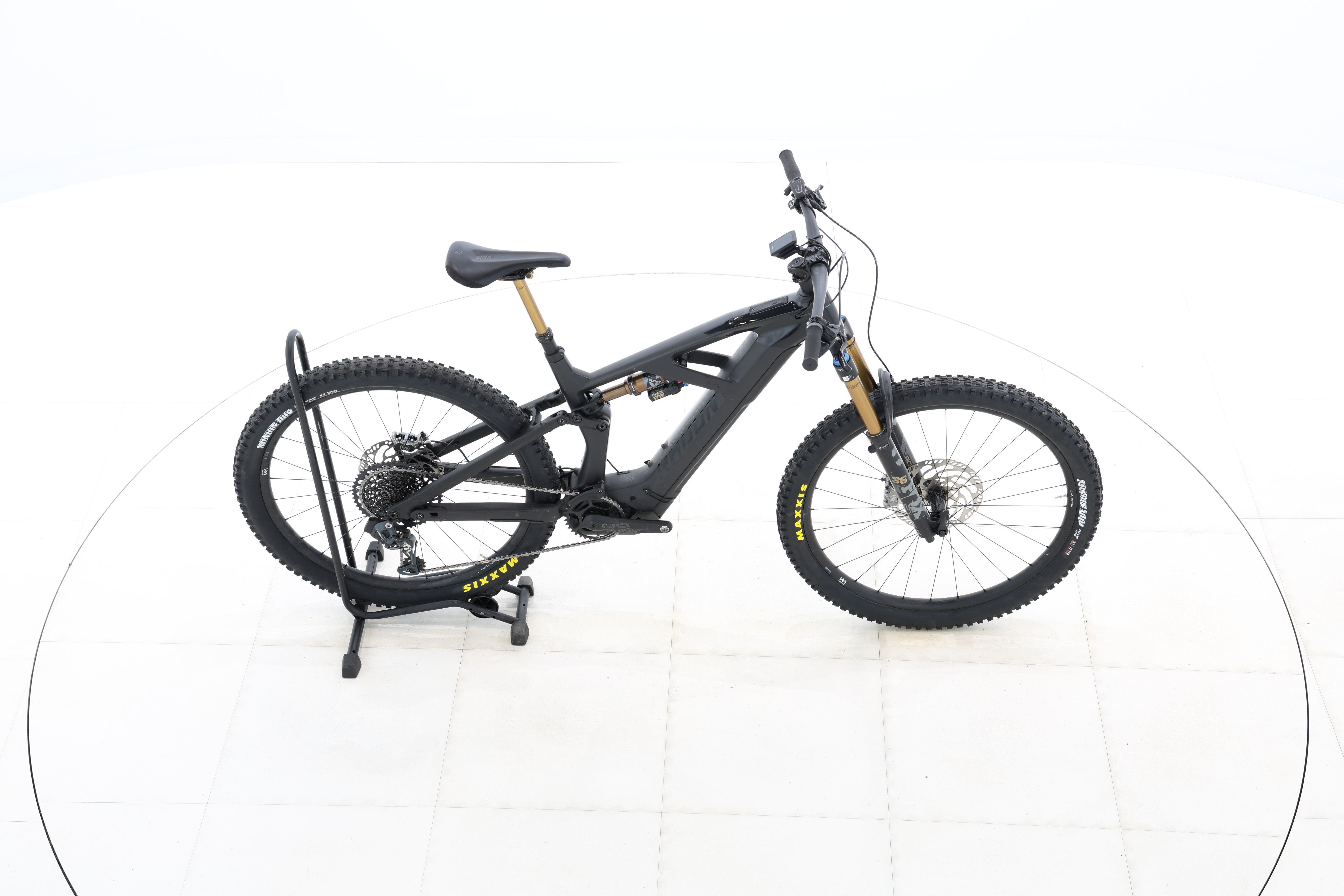 918f97fe-d8cc-4b47-a081-660089fae7ba