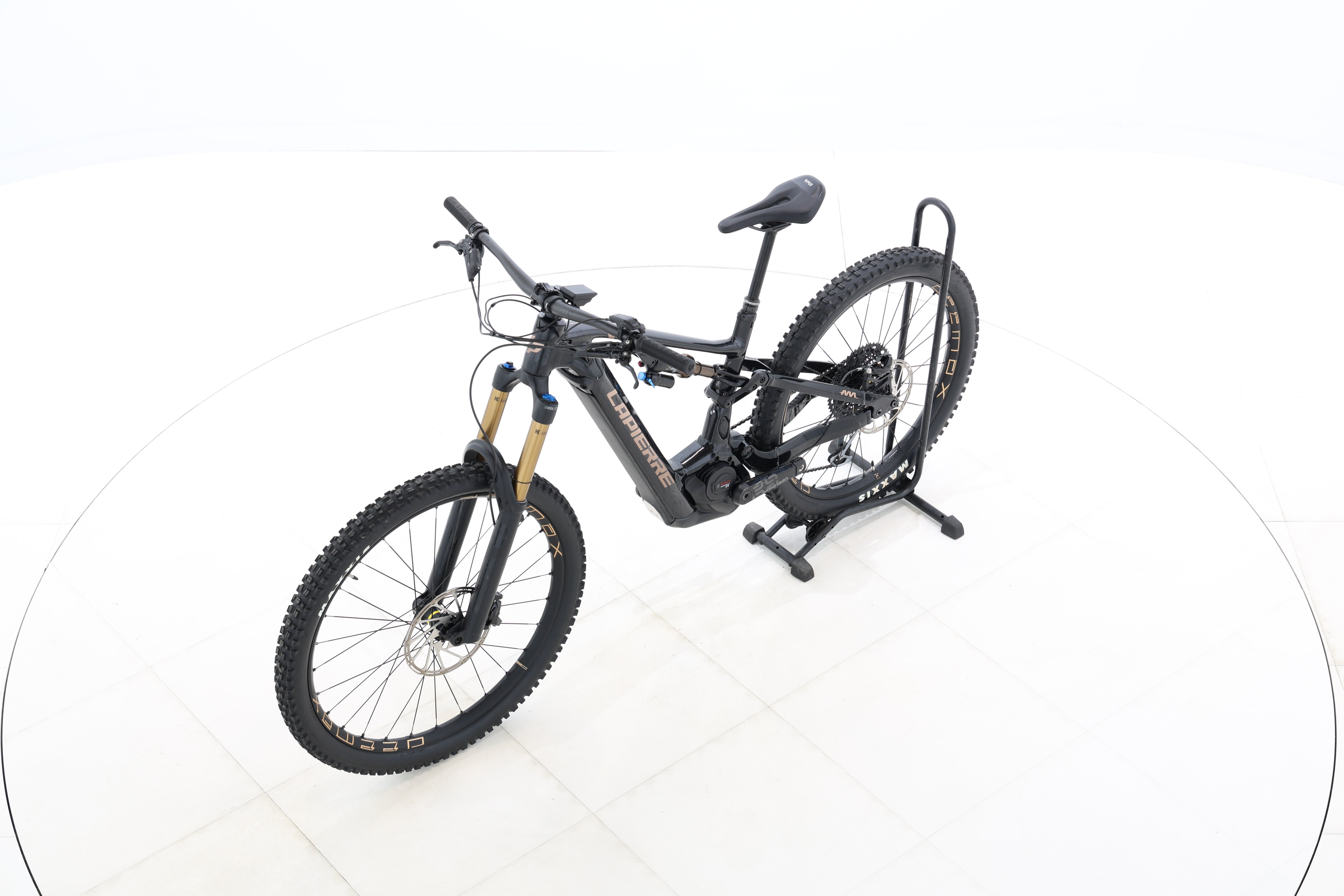 e84e34b0-e2fe-49f8-a986-2ba244b39506