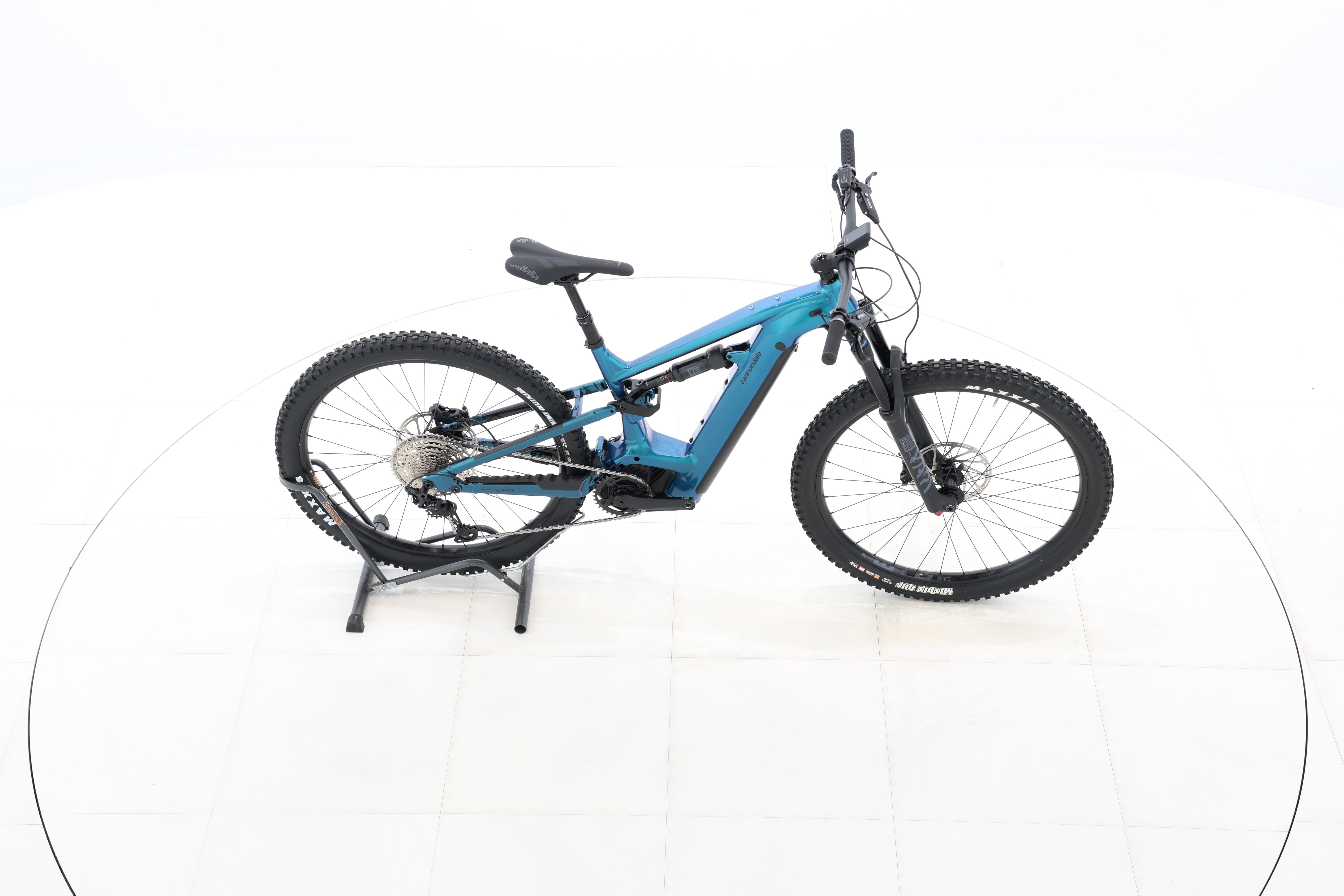 f3187129-696c-42eb-a122-1c7c4df487e6