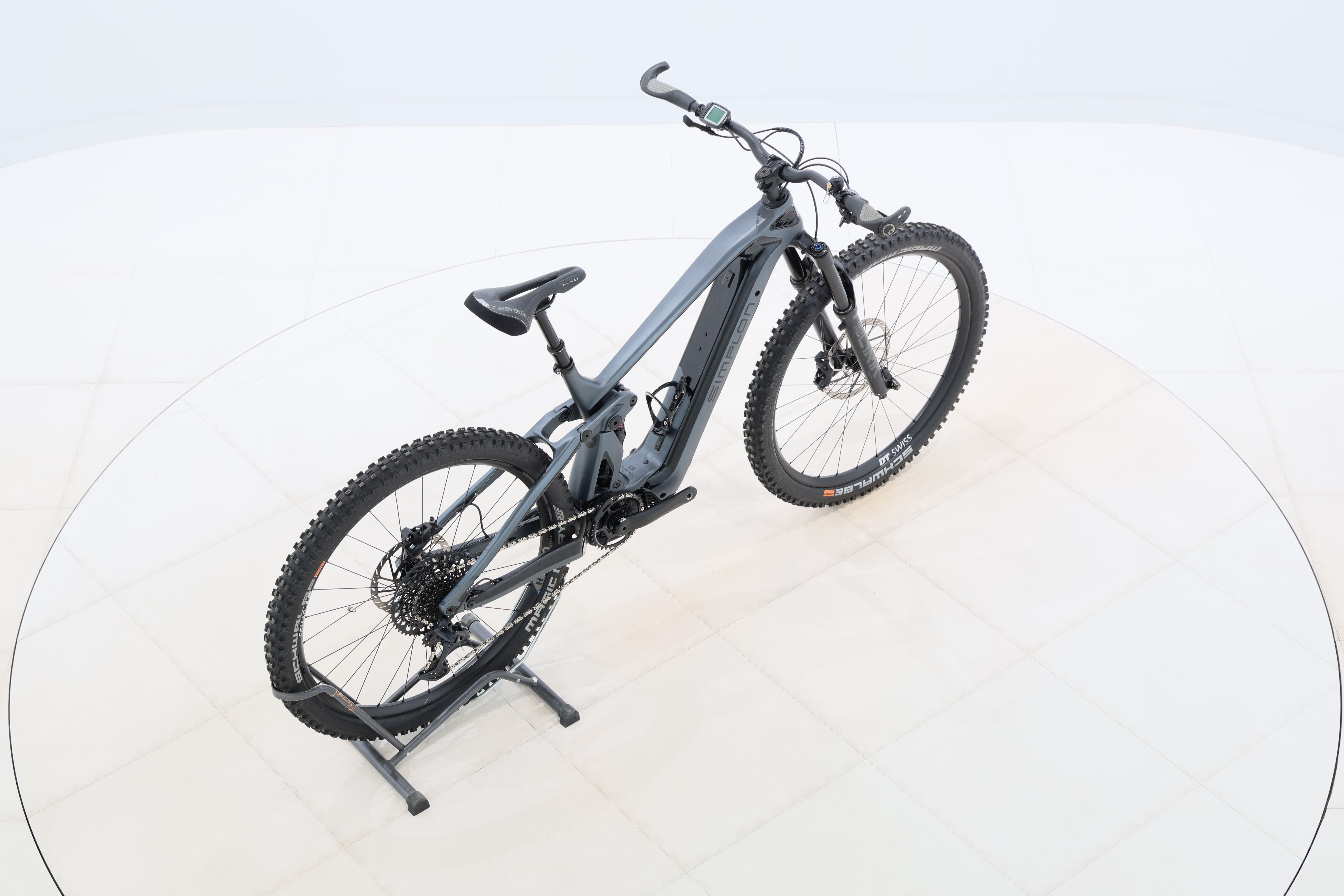 b0f12553-118e-491b-b962-e721c816a9a0