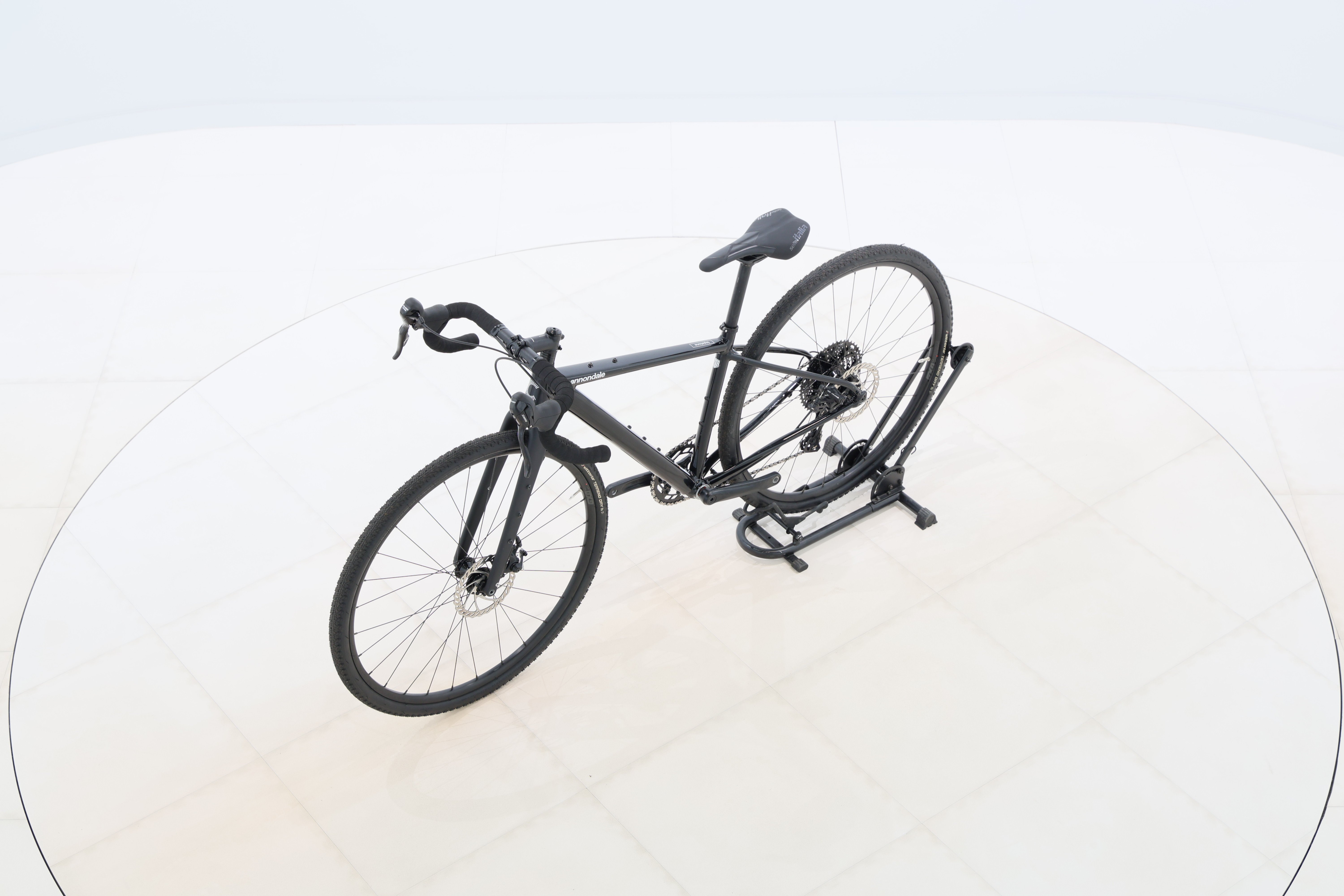 d50d97c8-3a0f-4c01-a9d8-720031185978