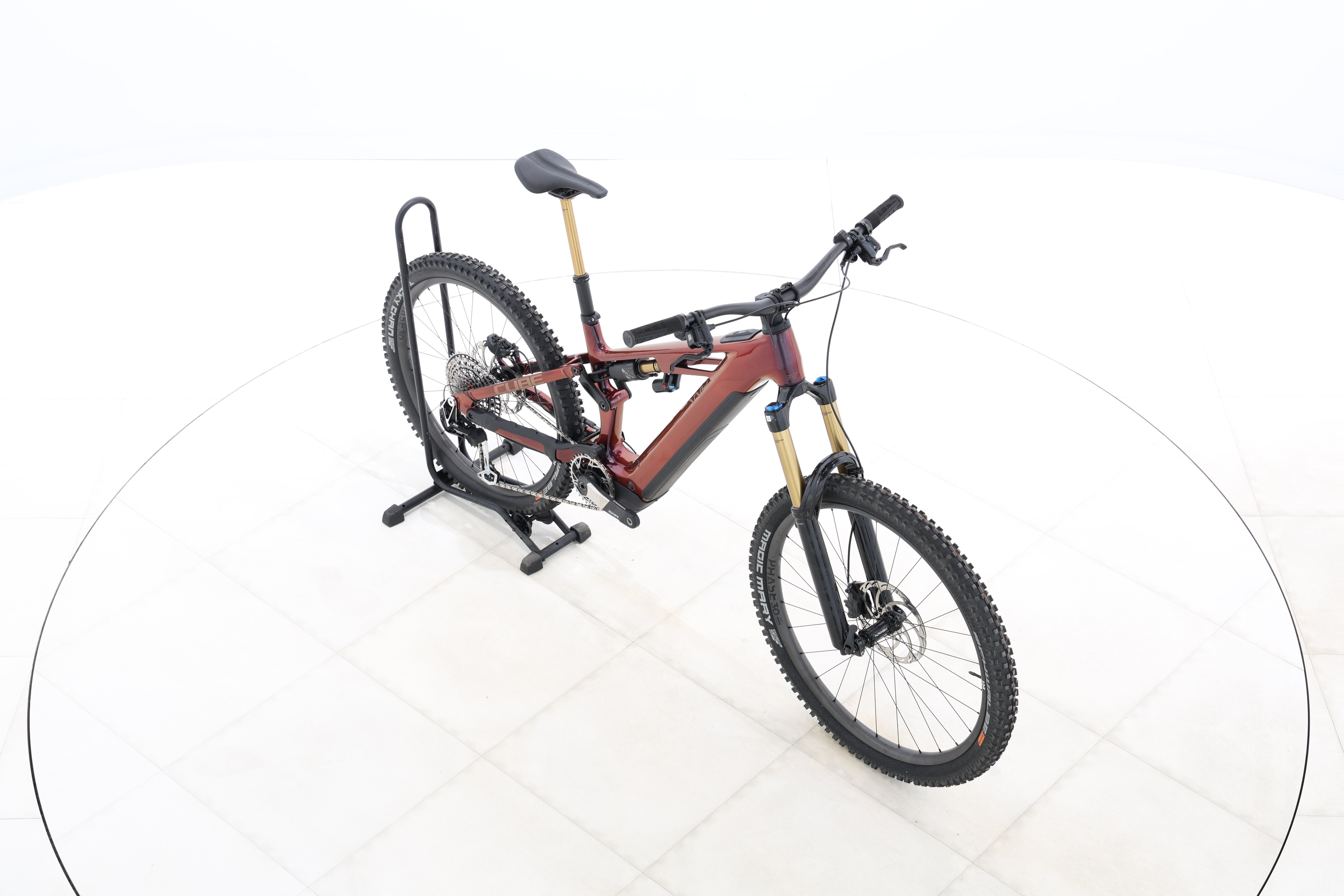 d8420131-261f-475f-9f72-7dfa6bbaa45c