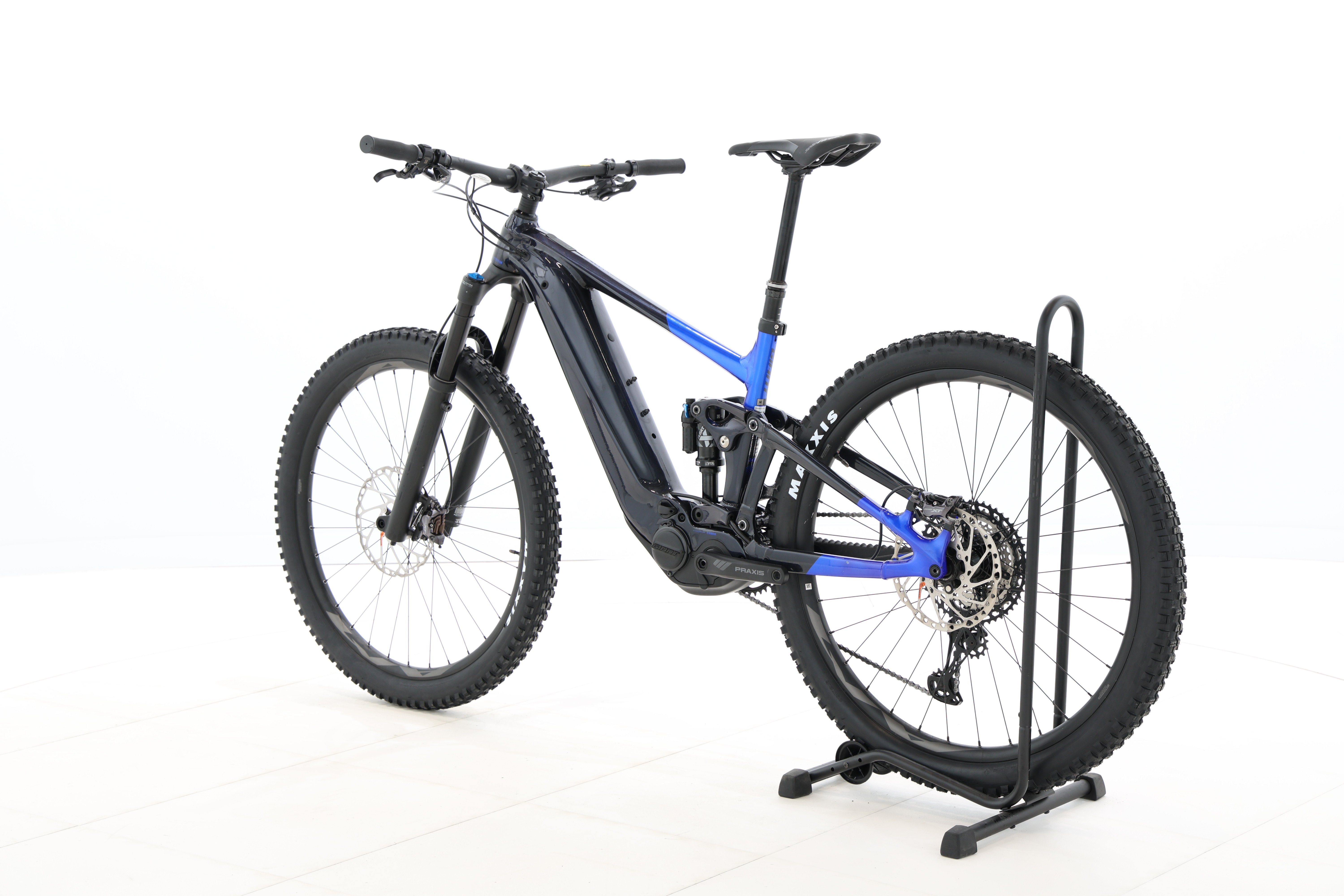 54f4c2c6-f3a2-403a-bf07-d28dc5630a84