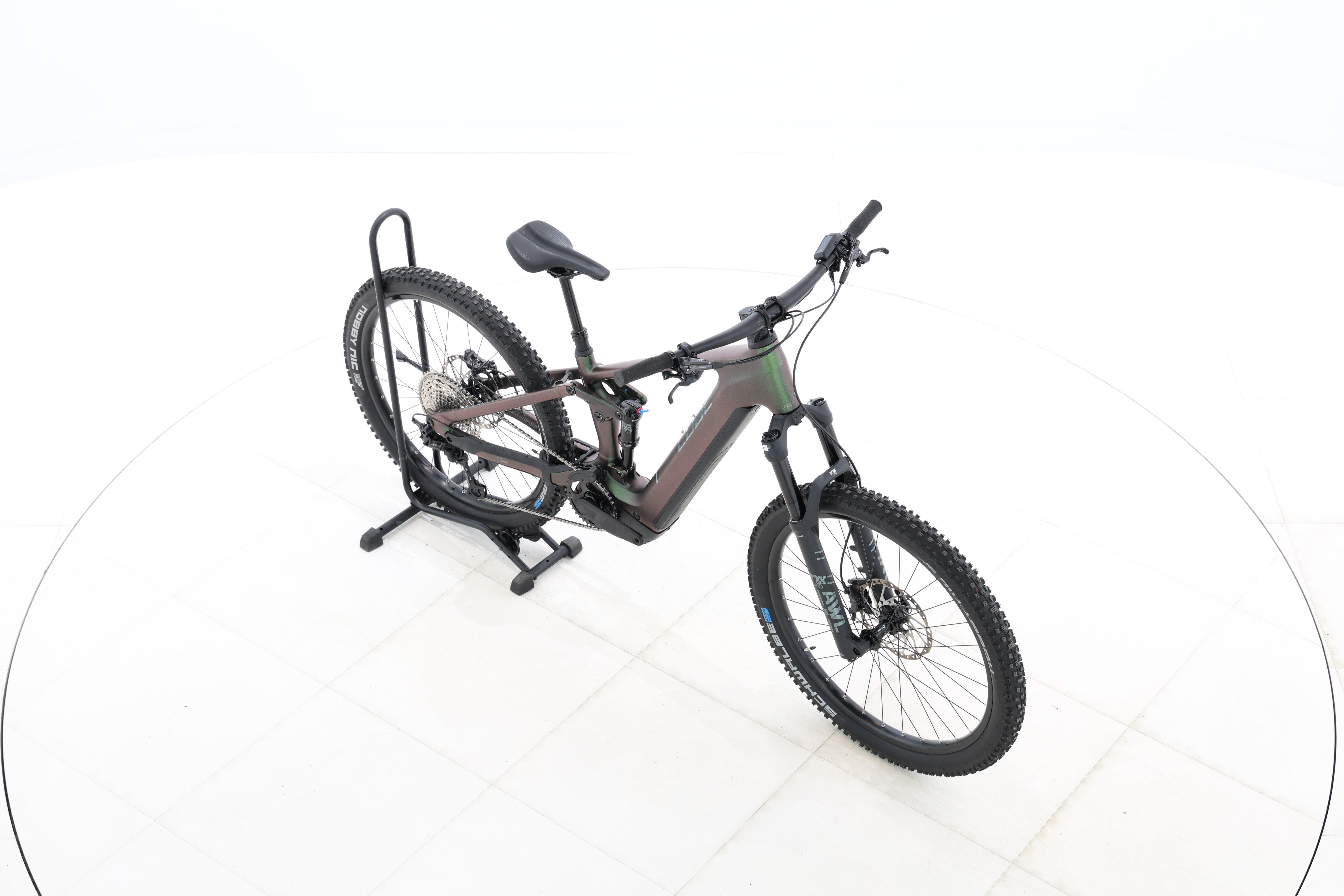 0fbf3879-4176-4efd-b53c-1e59ee3d5f3d