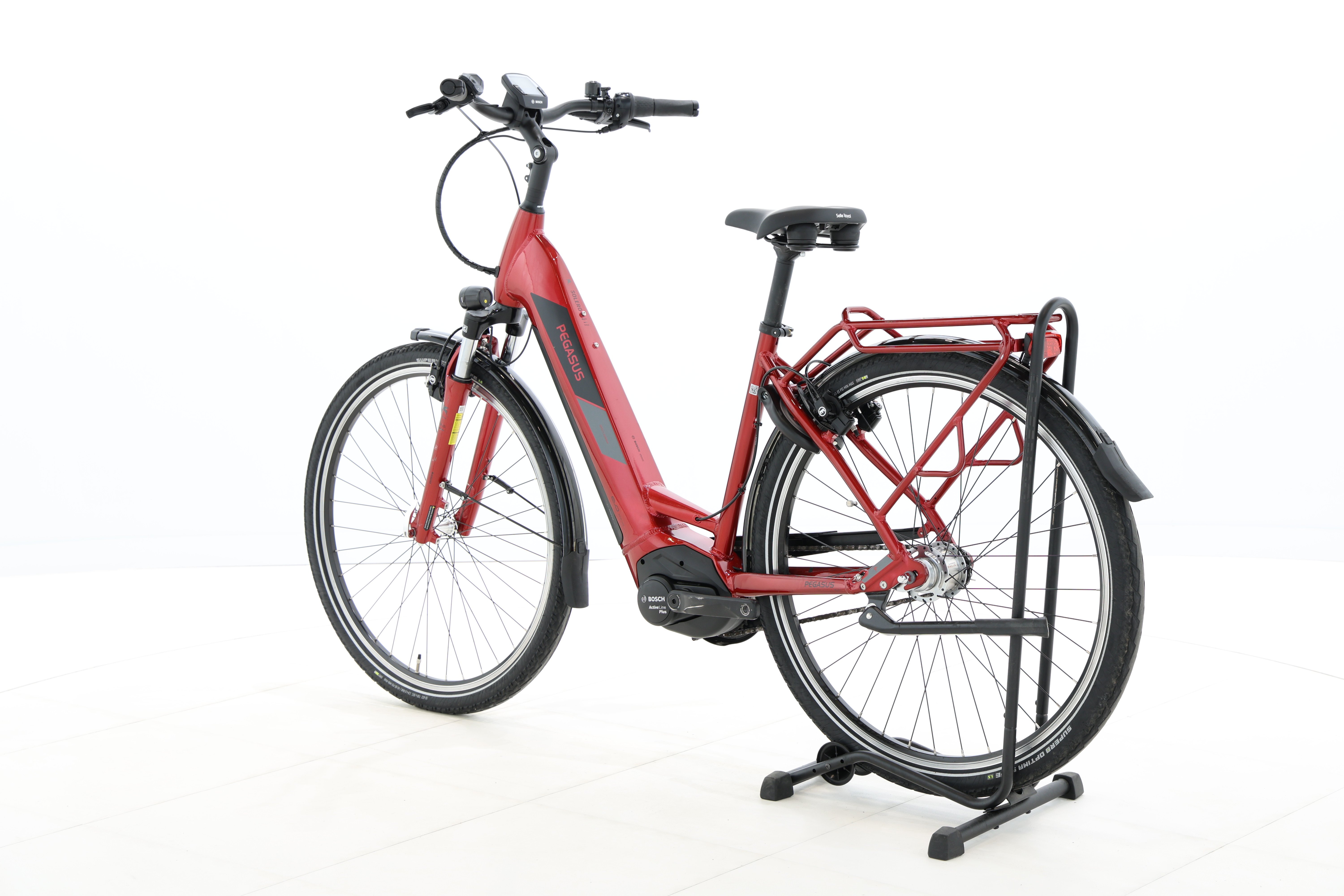 e33b32e0-4783-441f-8e73-bf0ef88c4e09