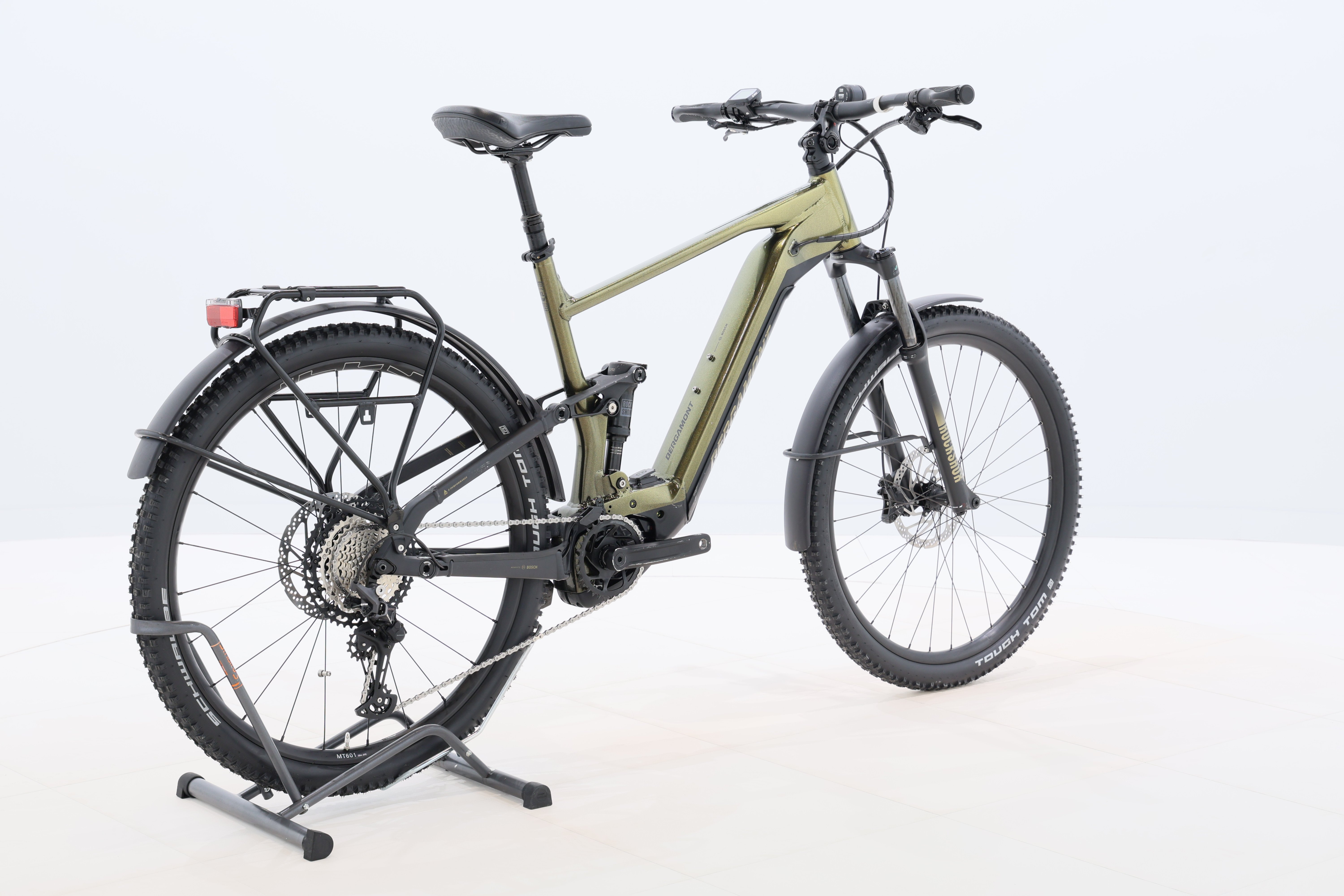 566cc0ff-63cd-4d3c-befa-9b886f8e6e93