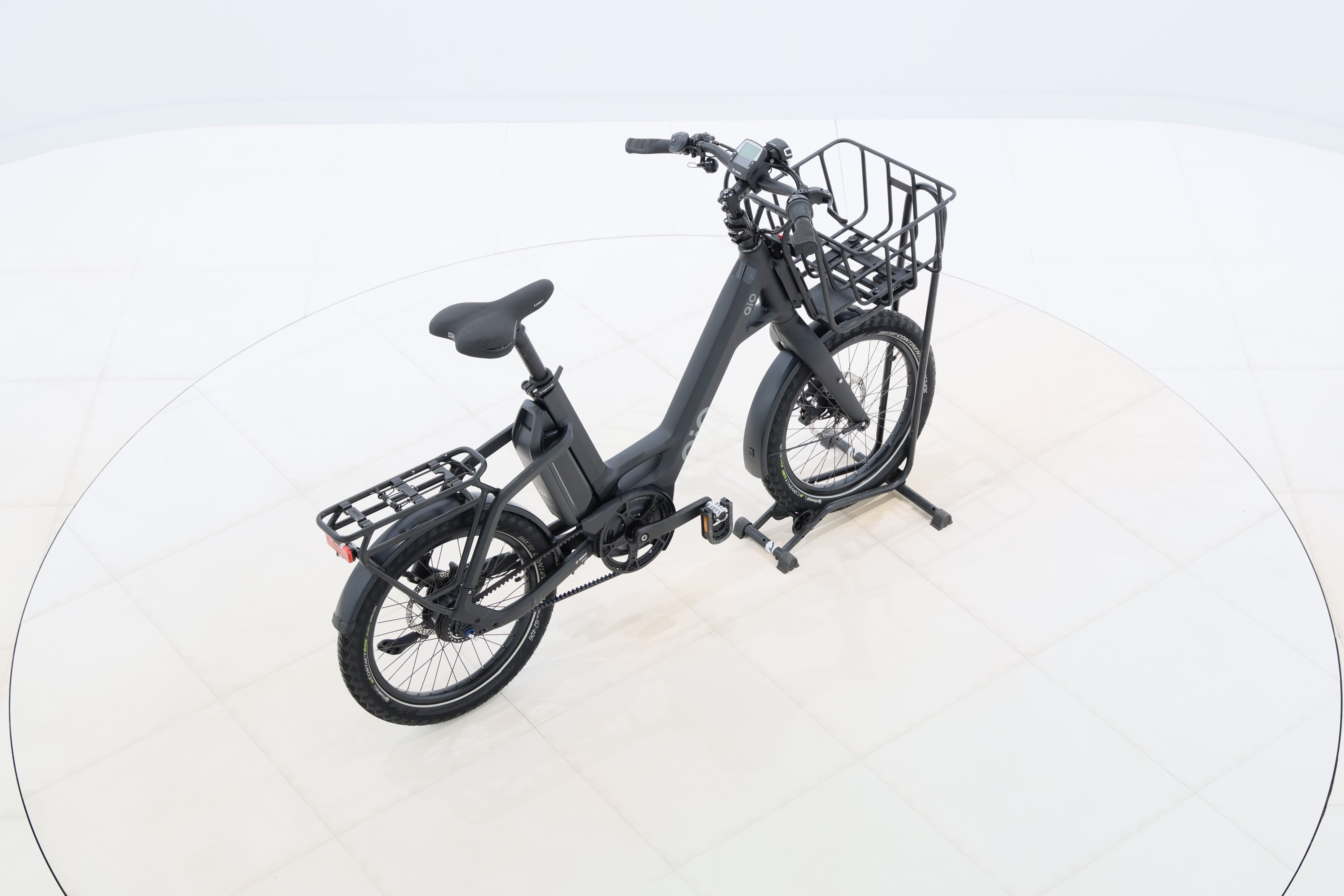 8bb64a5b-b5c6-4f35-8d0d-cbcea030646f