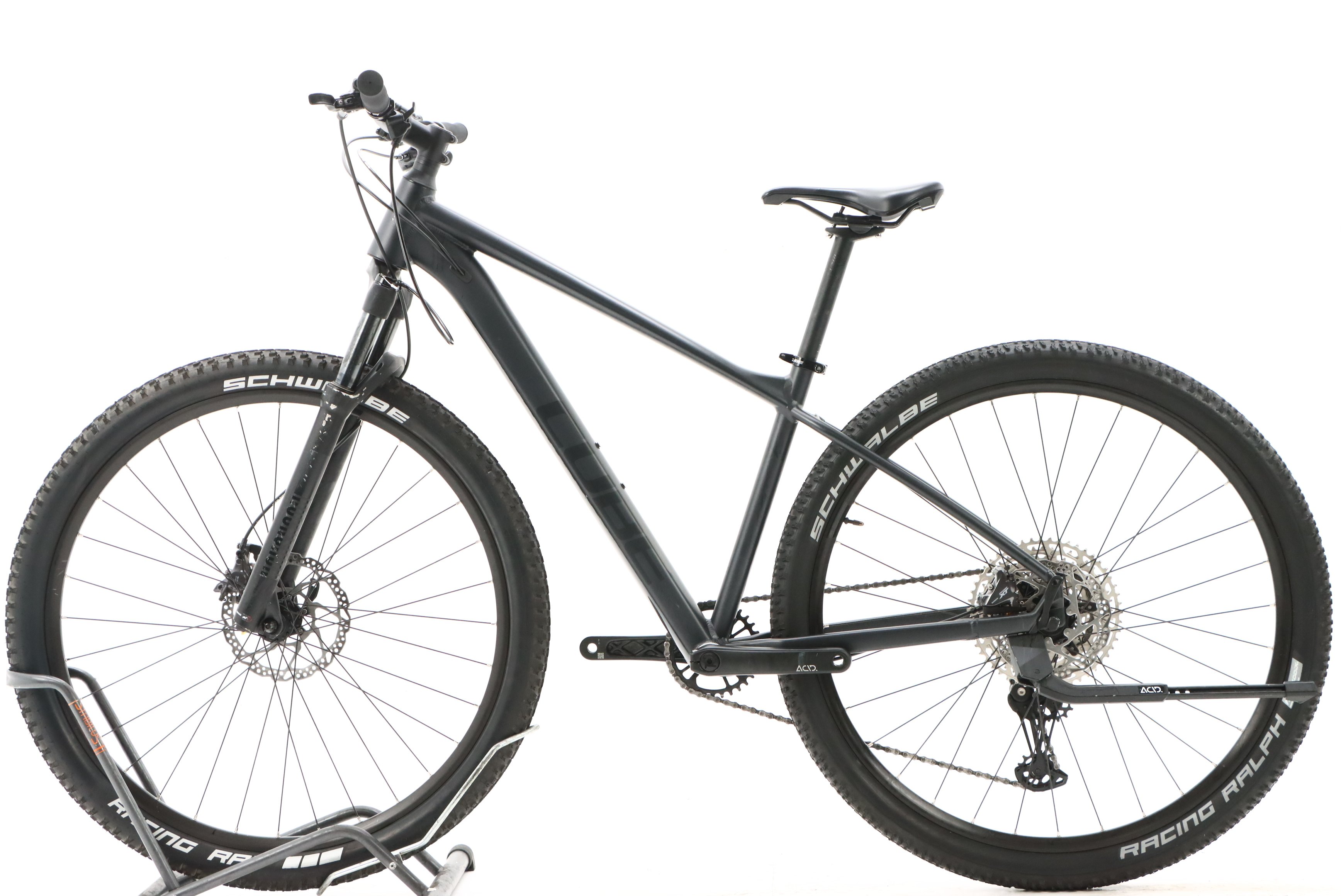 b797f0f2-02f6-4078-bf8b-52aeaf4044cc