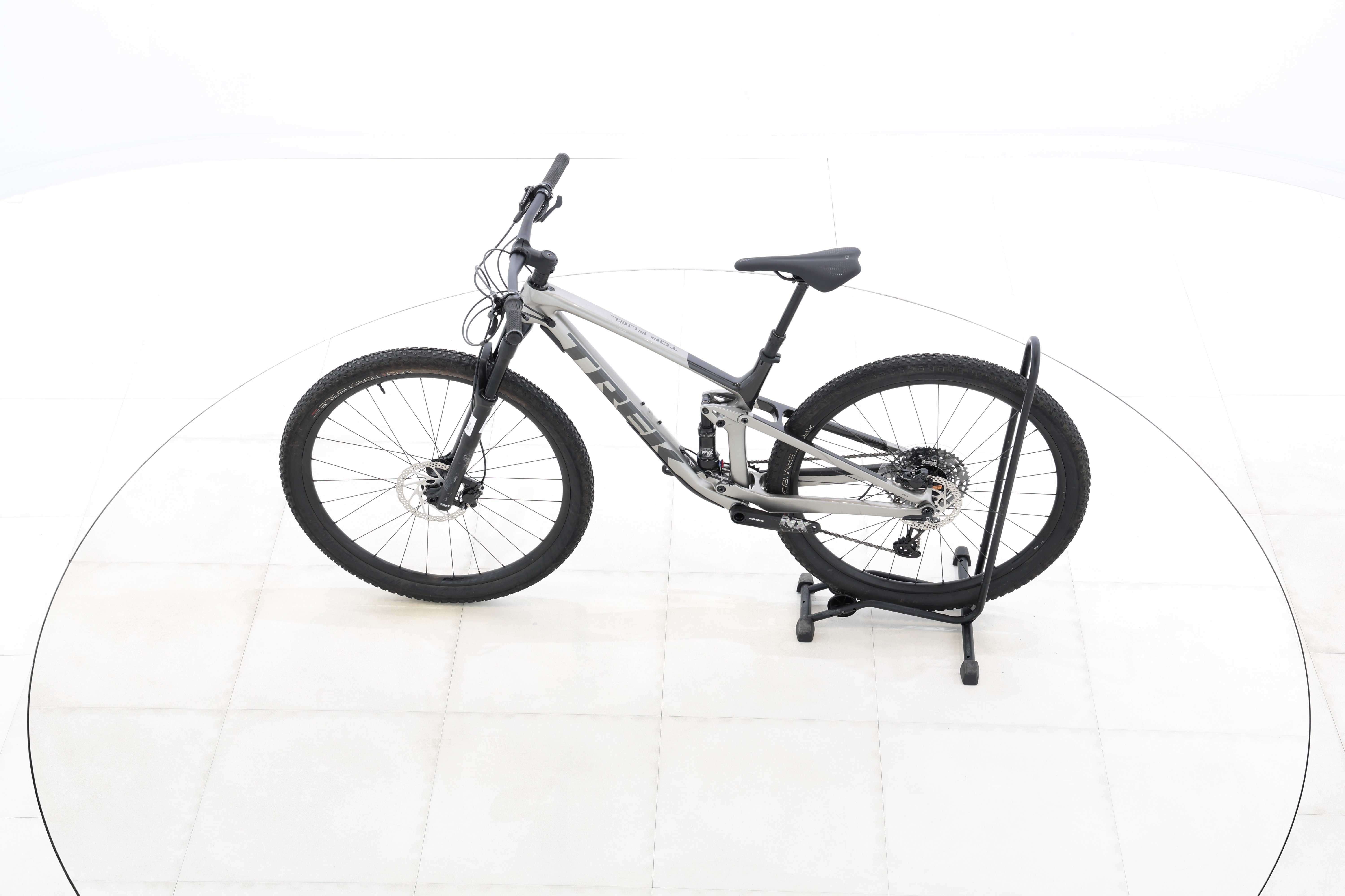 621c60bf-b695-431f-b554-1d20b57d917c