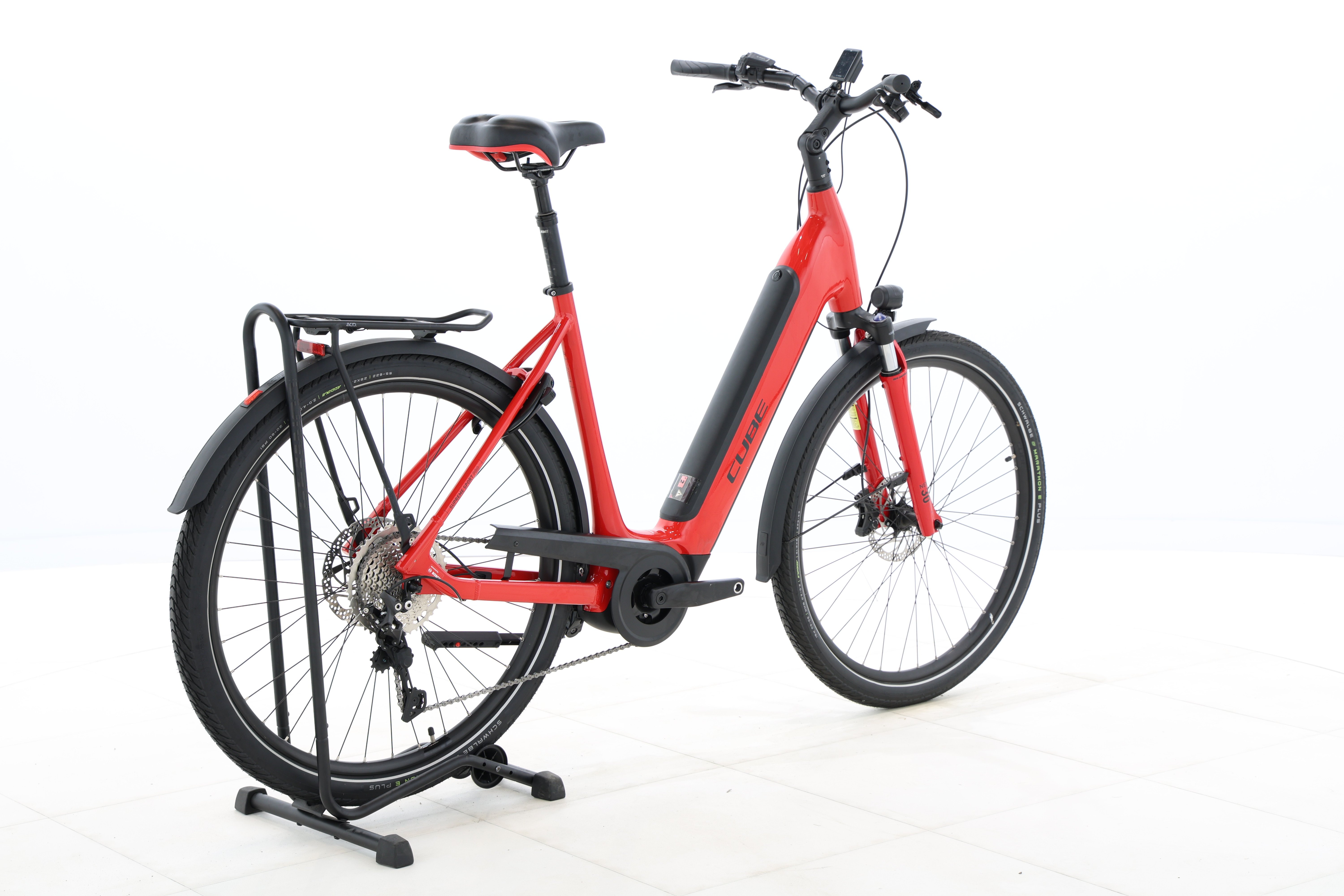 ccf7a5cf-1e2a-471d-8f2f-c43e95a9d8a3