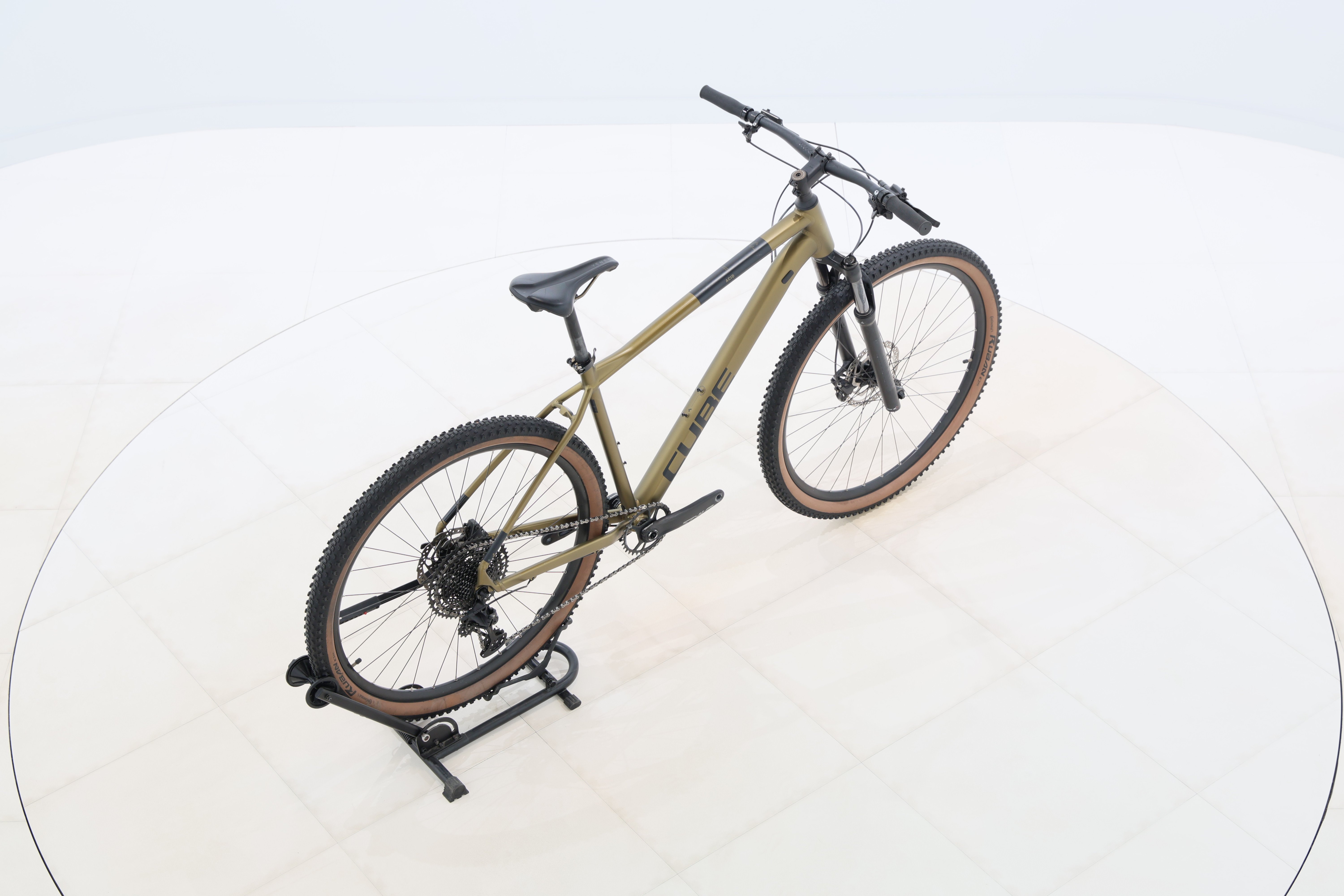 2330a715-345d-4263-9658-aed9d399c0e4