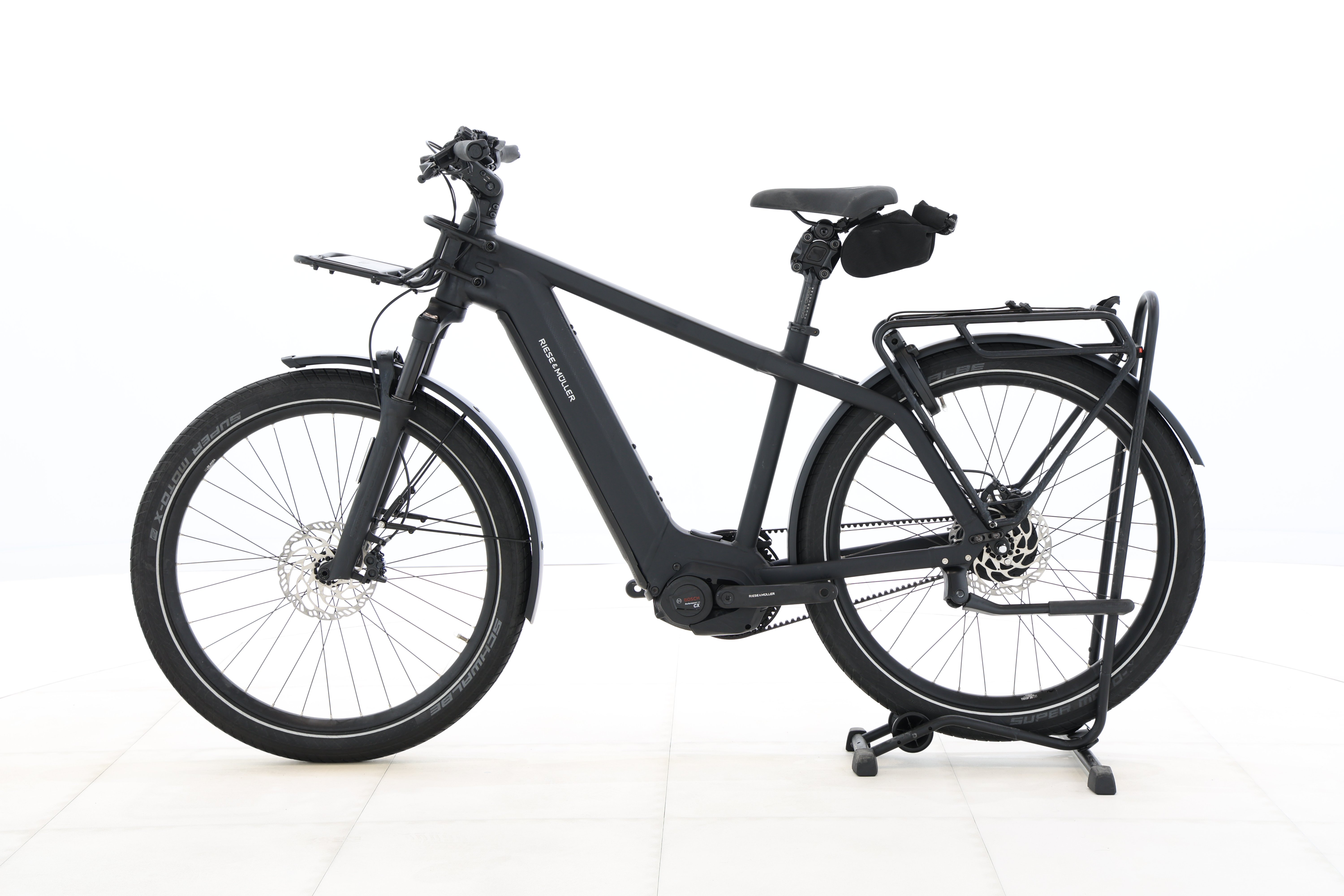 d827bb59-c5e0-4875-8267-0eb74e27e9aa