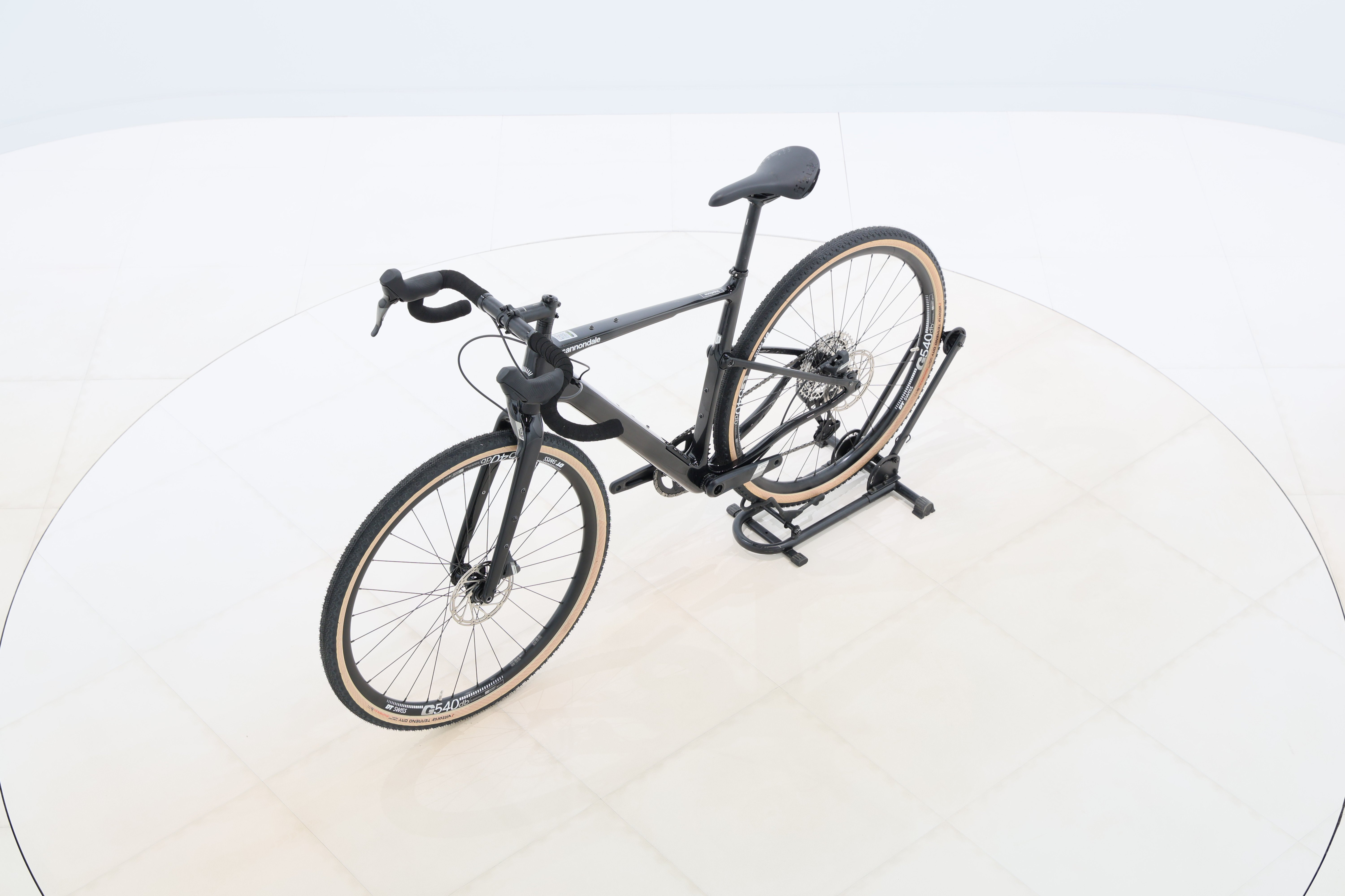 69434c97-d9c9-4bff-83fe-feed12a9e1de