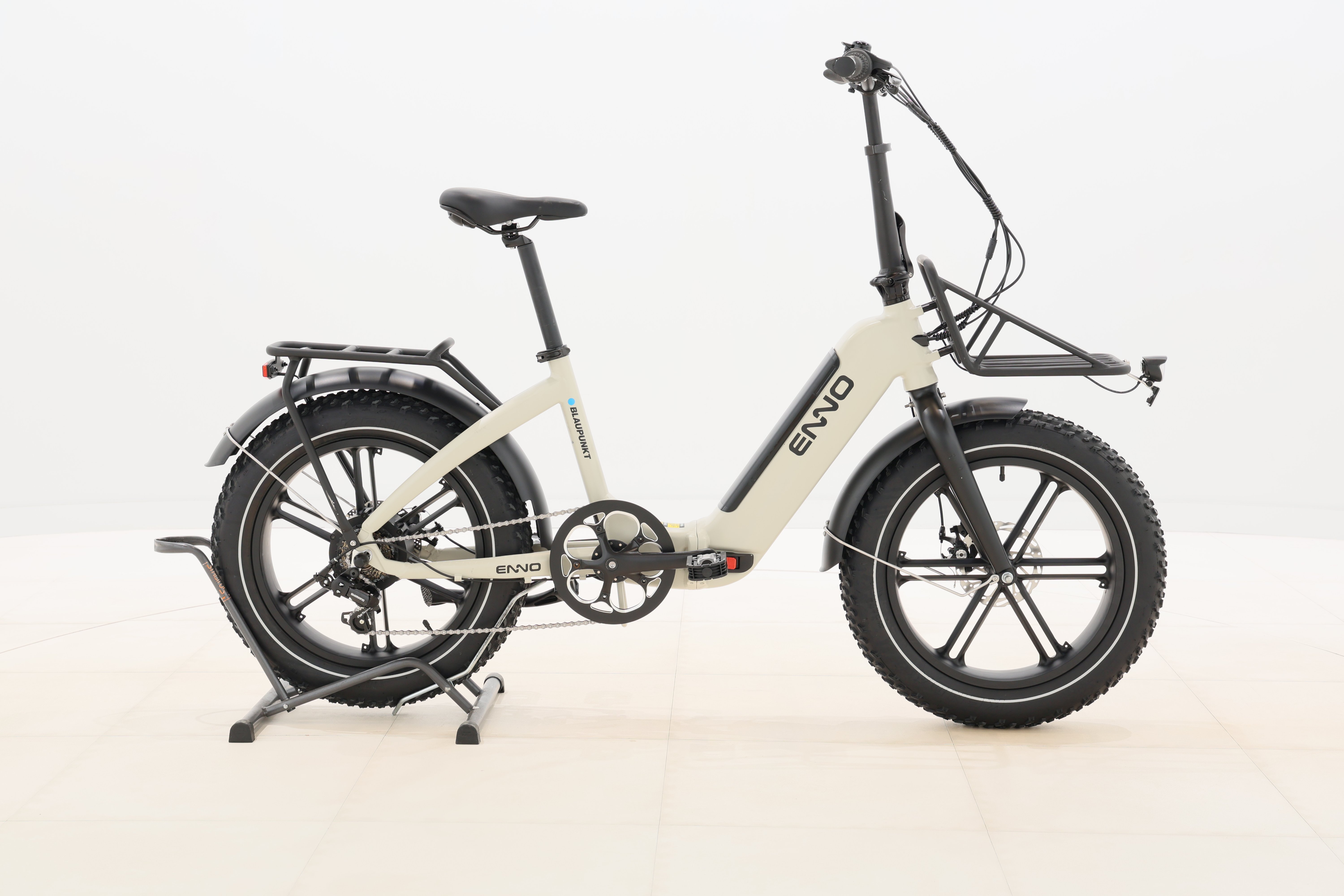 2dc8b696-75f3-4d56-9e56-7ec805357649