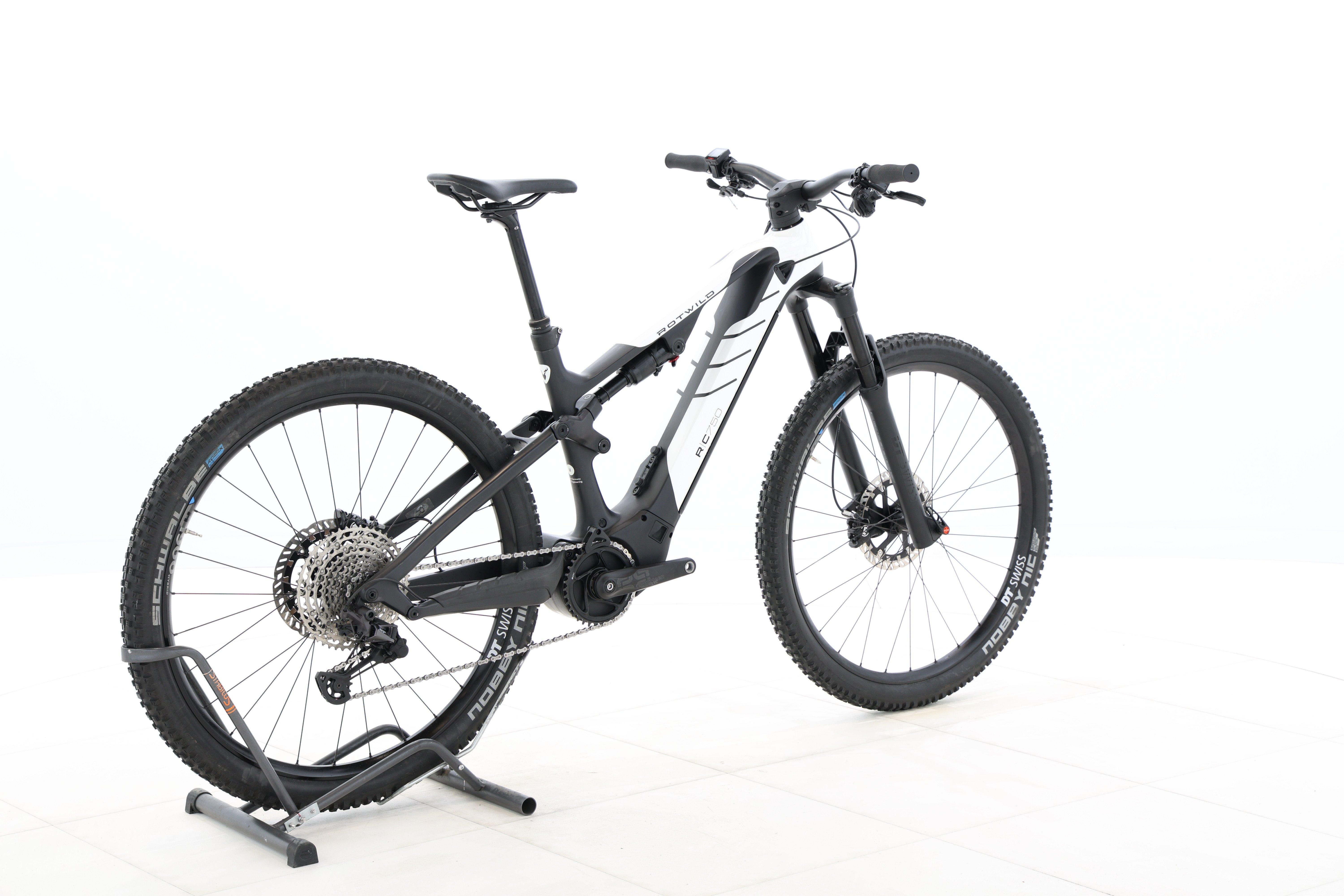 b99c37d9-610e-42ae-aa70-580065812ea7