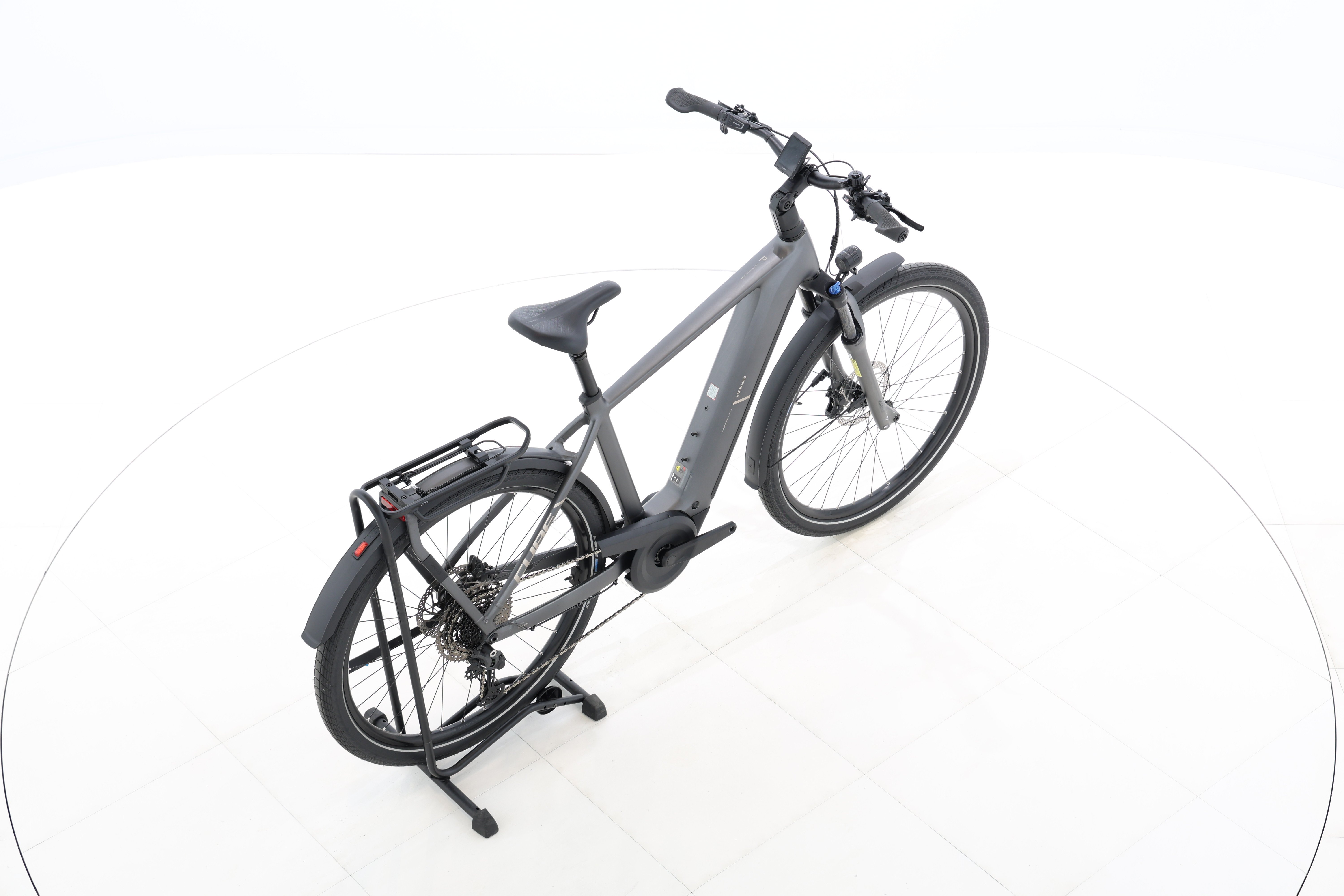 e684b15b-4d6d-48a6-aaa5-748f9a607f5b