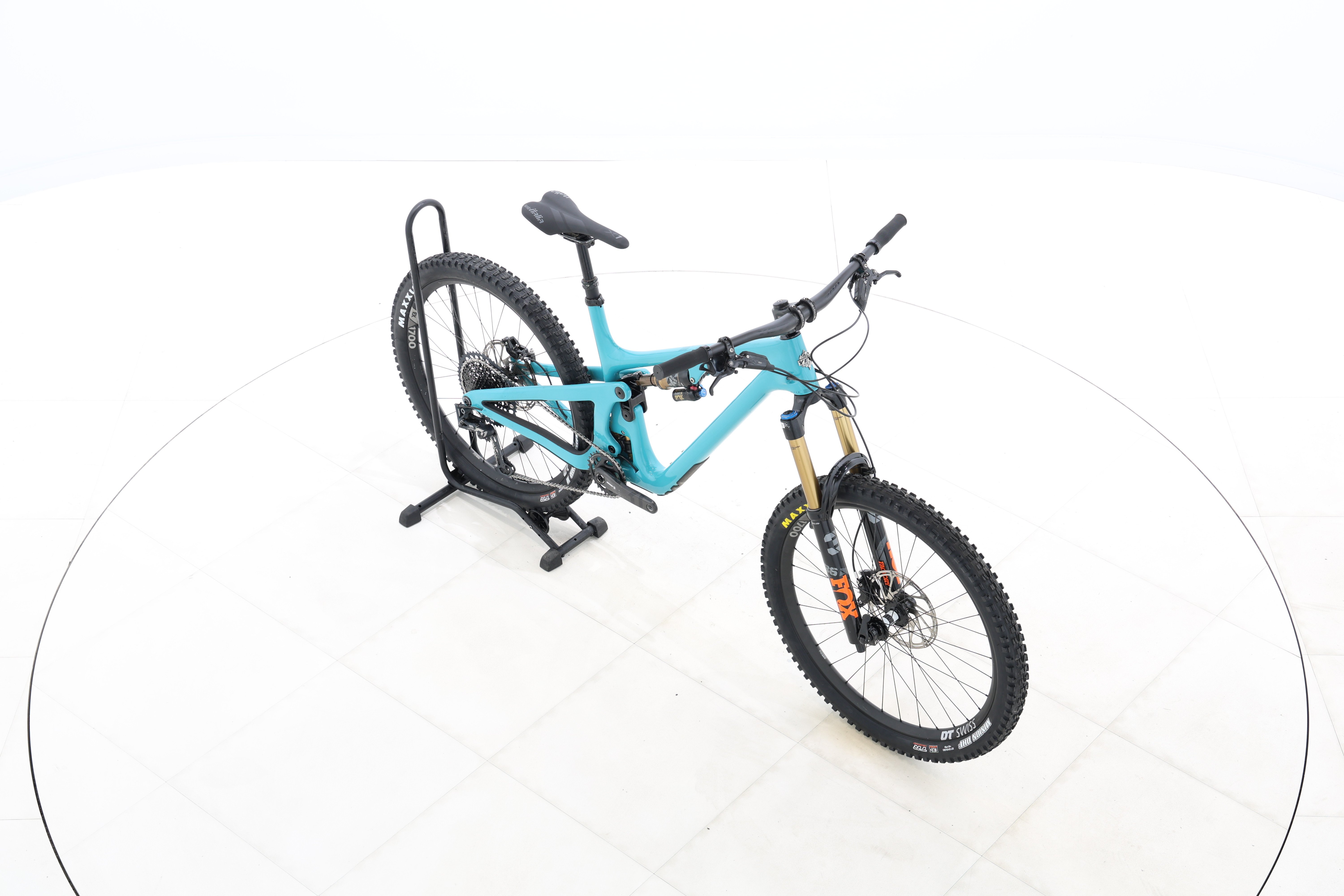 d84f4eac-15e4-4f44-83ed-af95c5c8b651