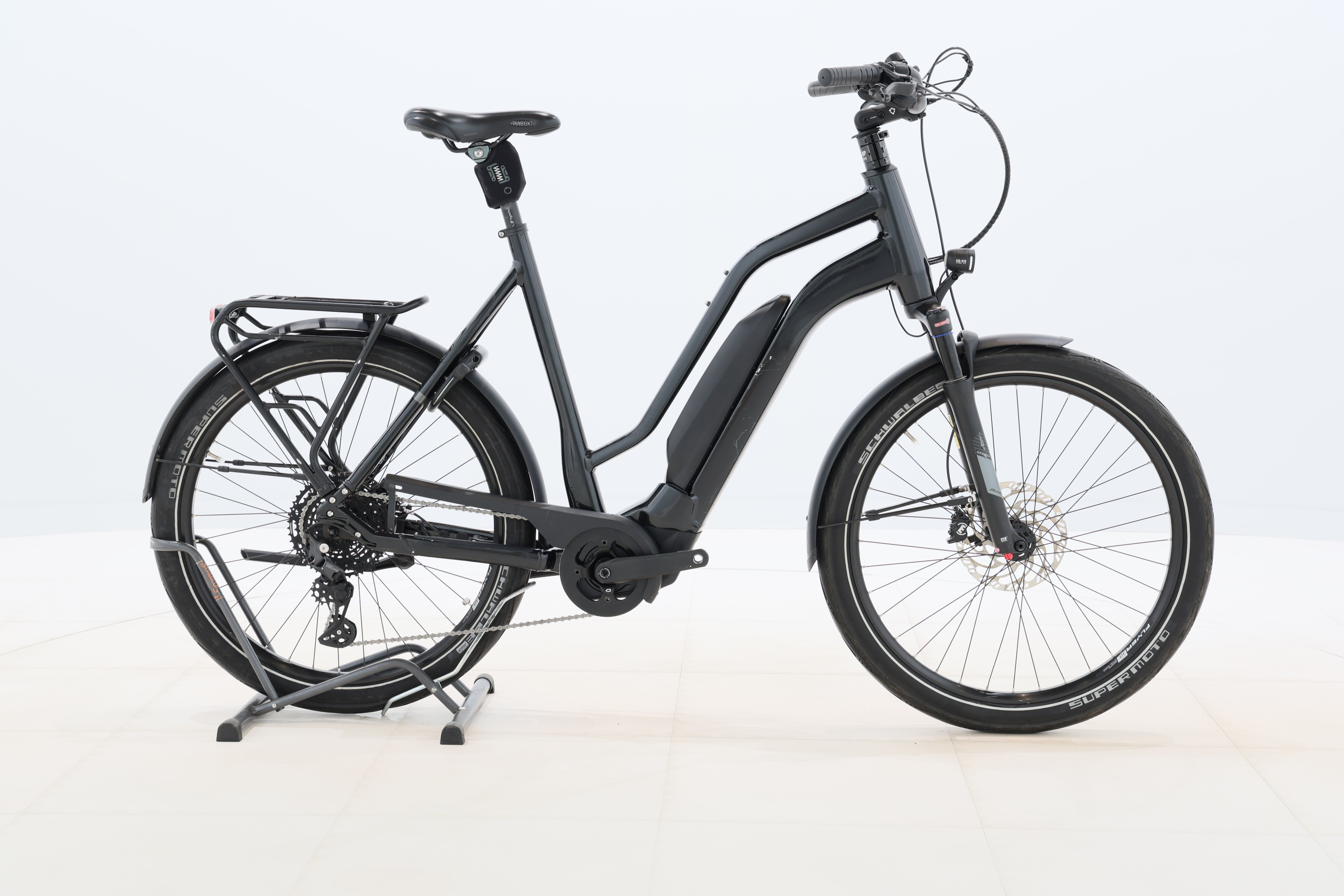 eb5b7469-8516-4d37-982d-52930cf1cc19