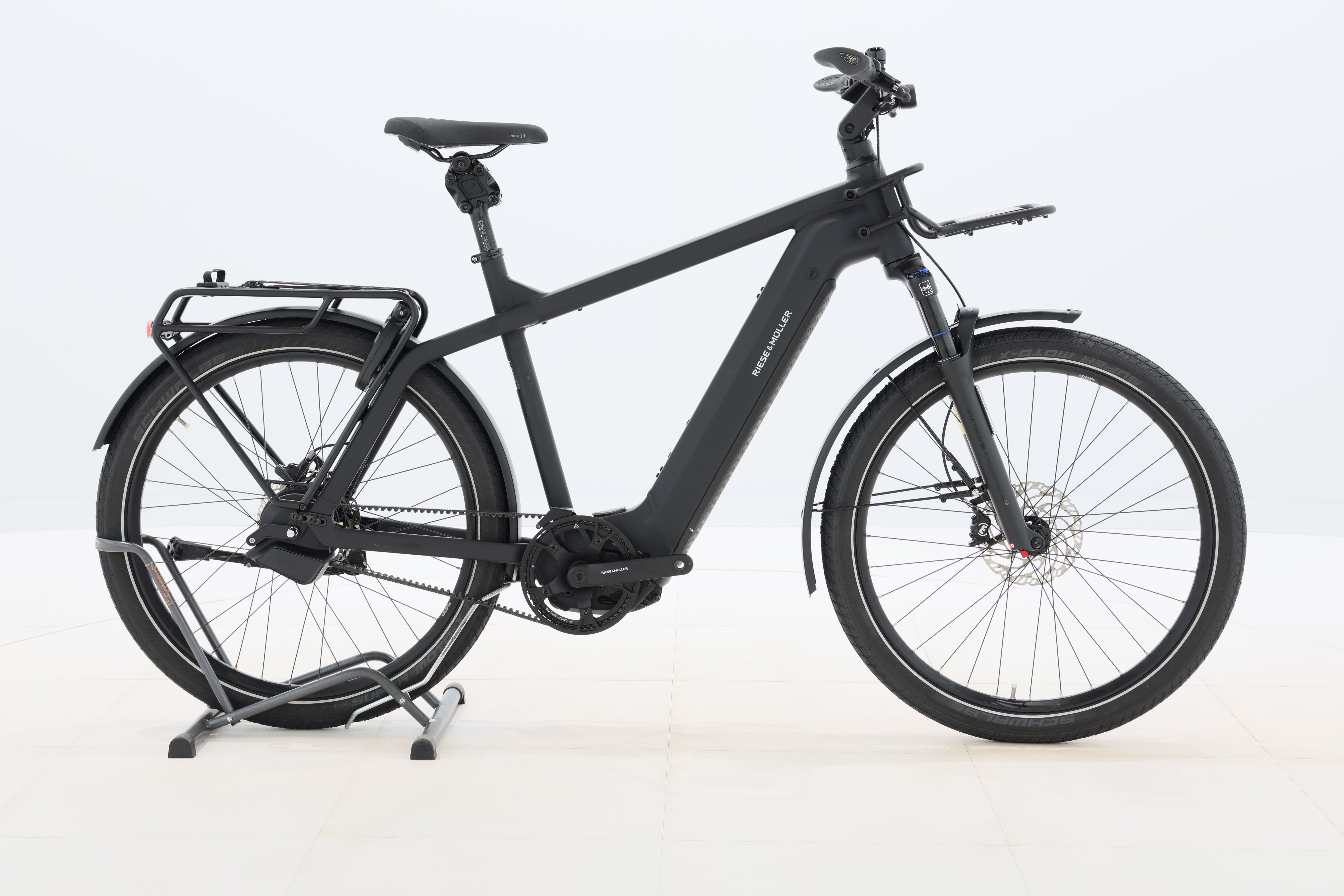 8de5ac43-c7b2-446e-b17c-d4f1dc1f3c84