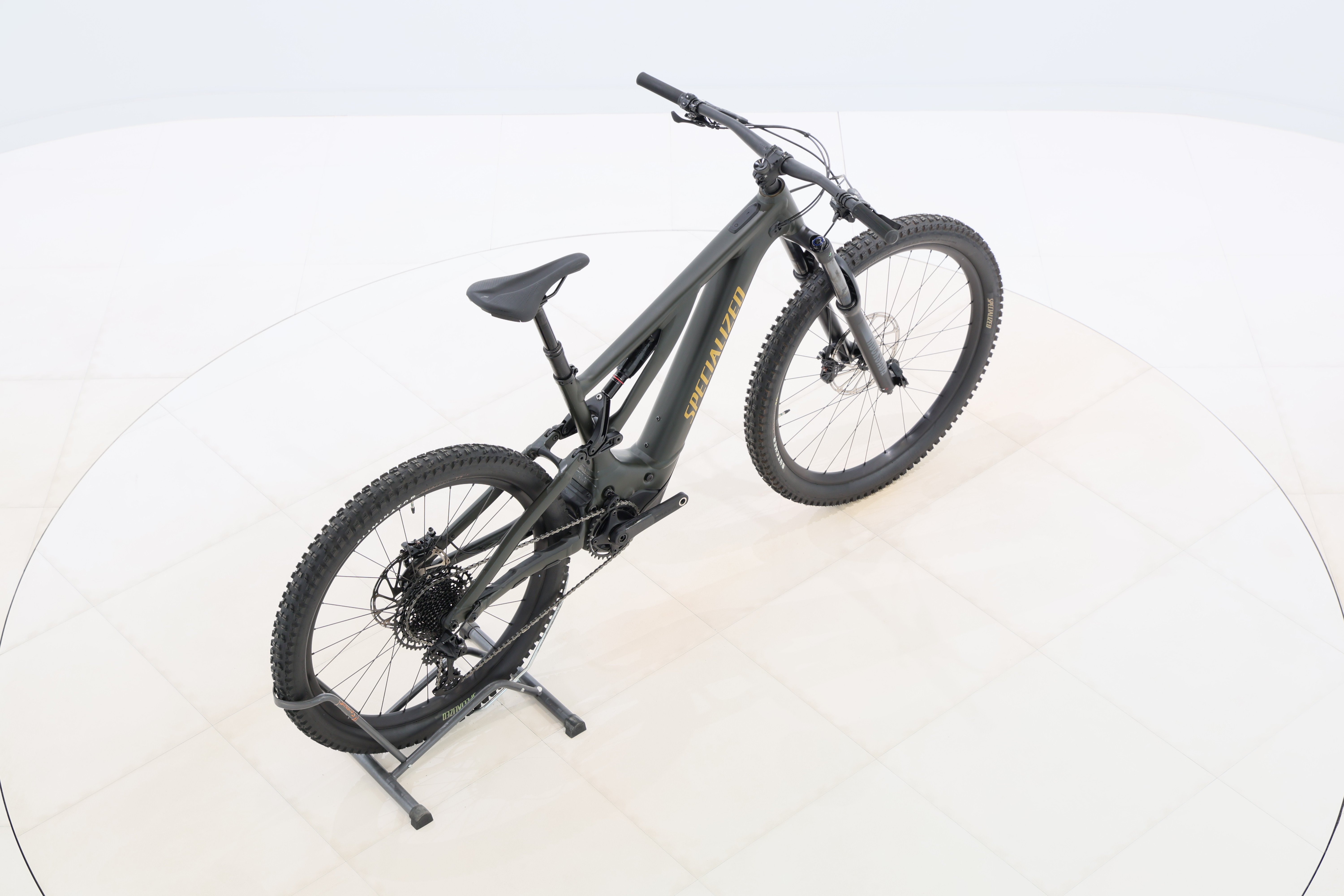 3b35457b-e6bd-437d-af4a-5dc5b6eee40a