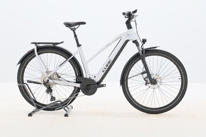 Cube KATHMANDU HYBRID SLX 750 2024