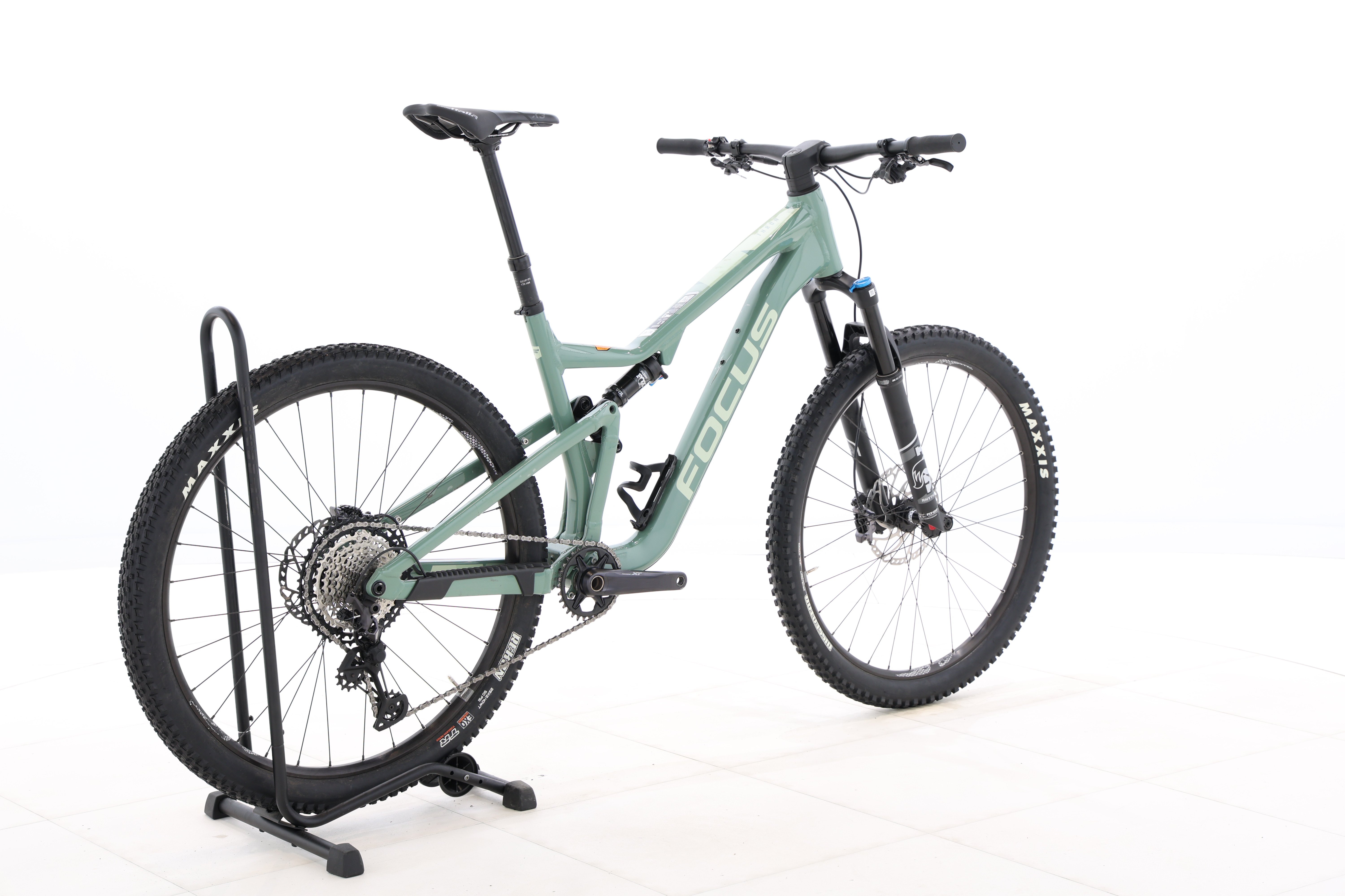 0a079daa-f189-42e3-b272-6e9e4e559948