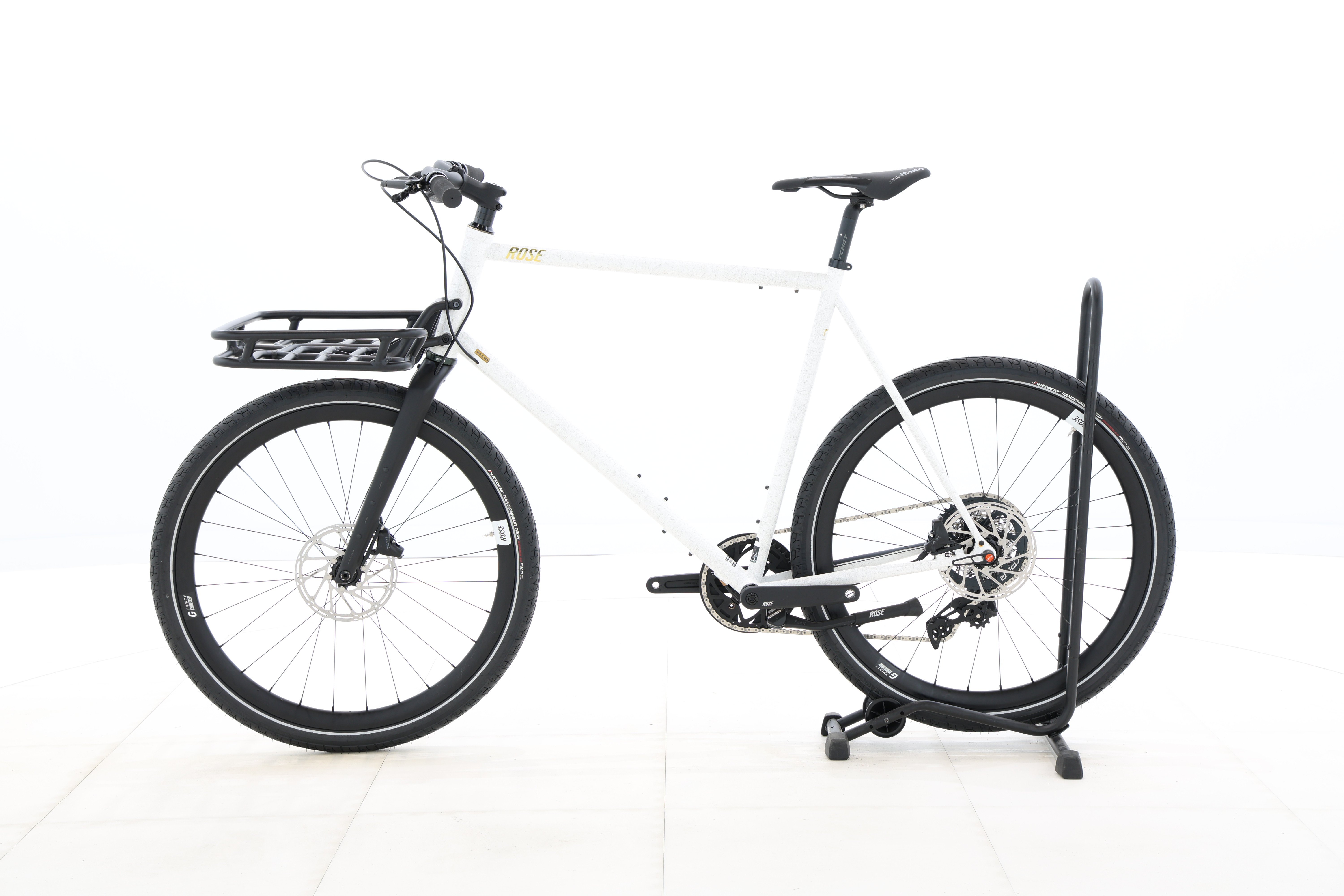 d6ecb666-95b9-4b29-bacf-771591f0427c