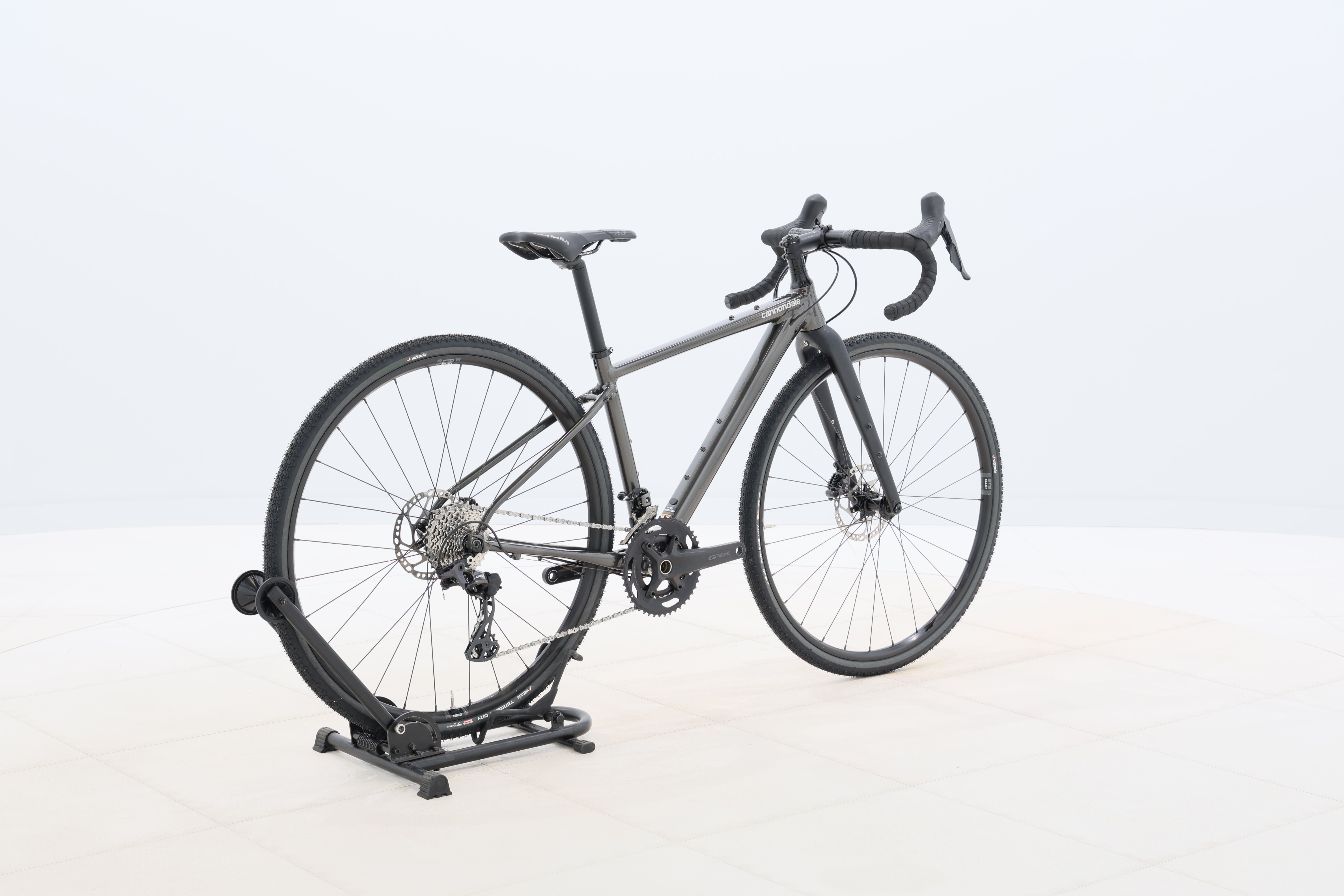 cb8886bf-259e-496a-8008-cdbdf4970b6c