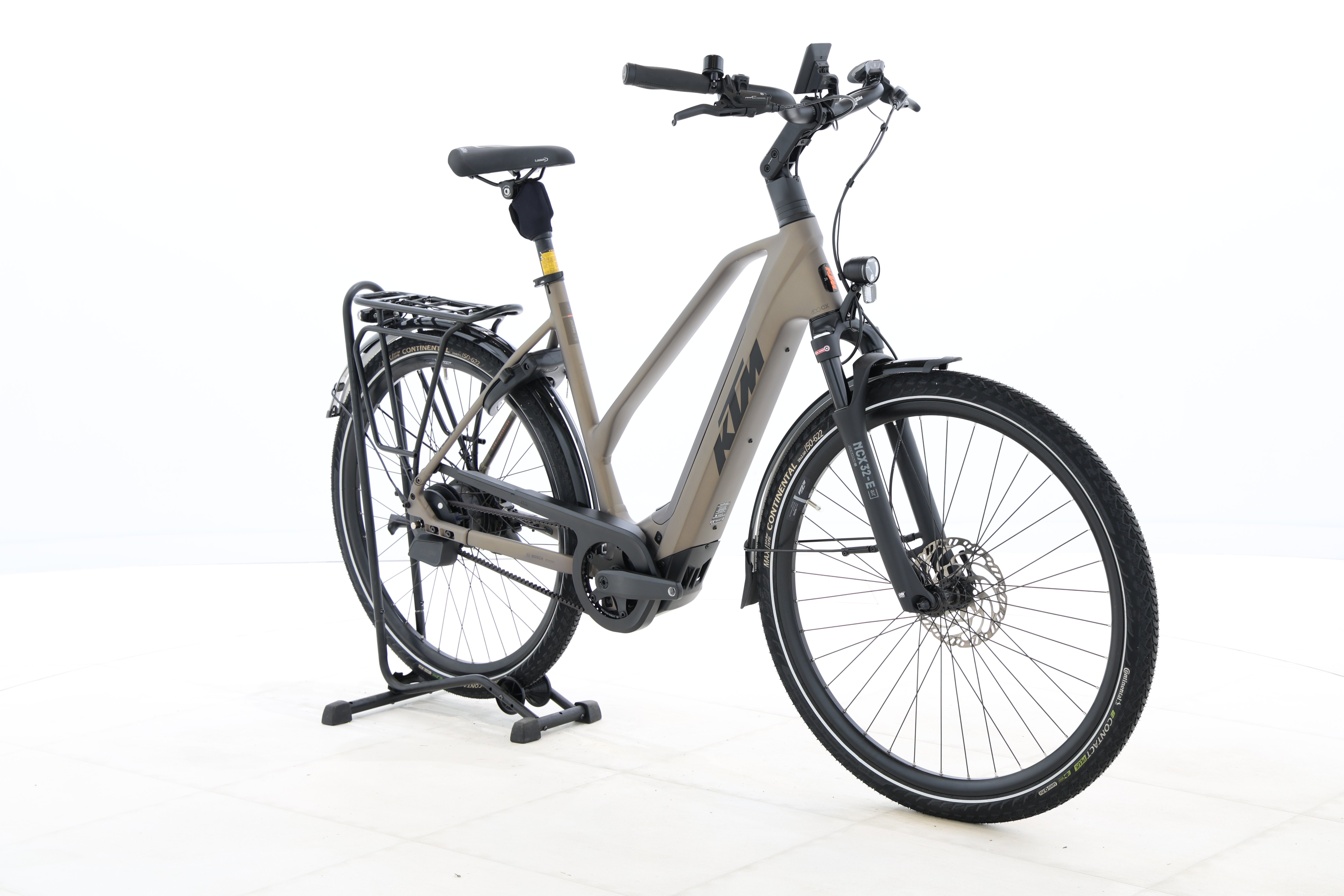 a385bb61-4b94-4467-a3ca-b372b4f00f01