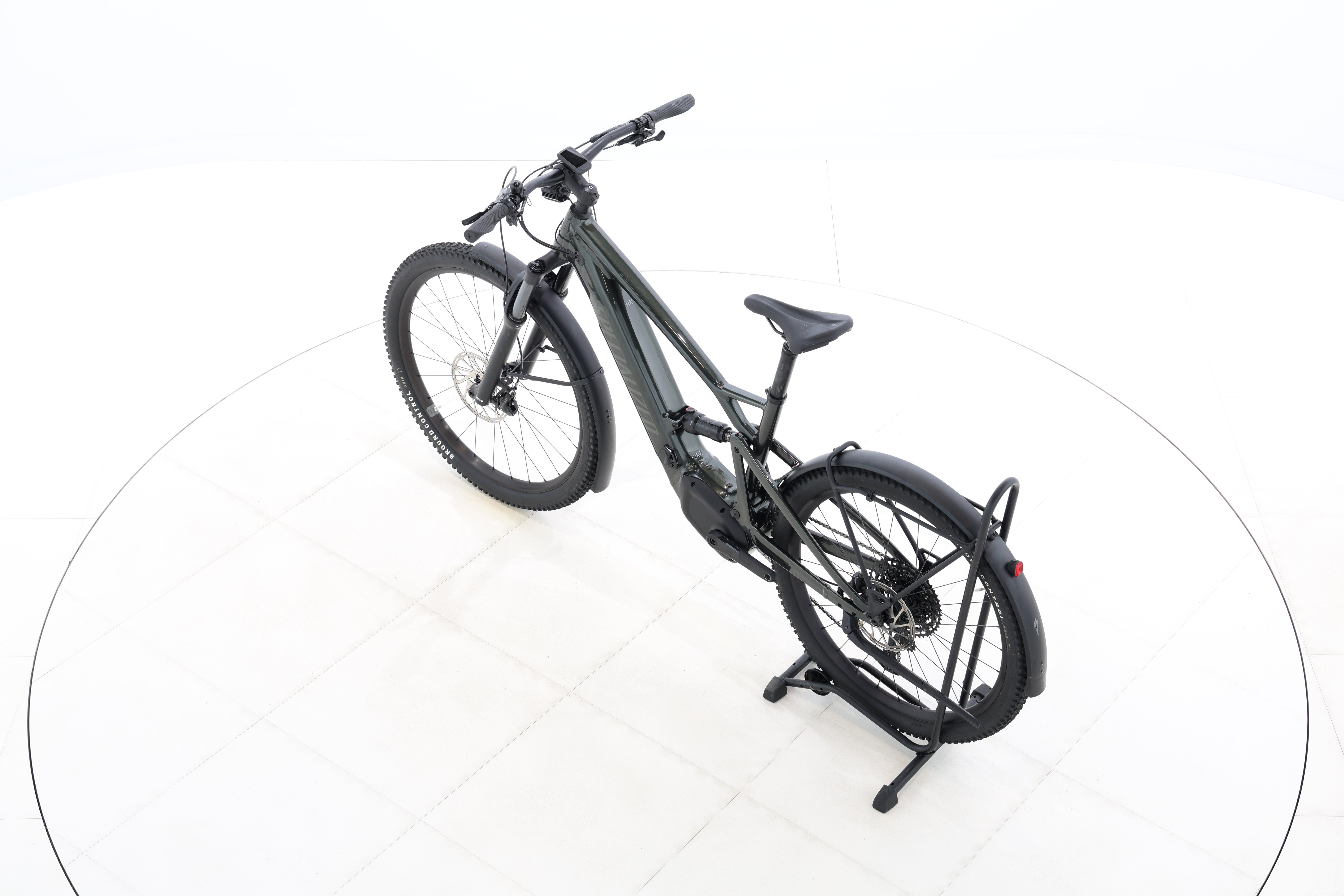 d4c9bbe9-1408-40fe-a9e1-2a94f79abe5f