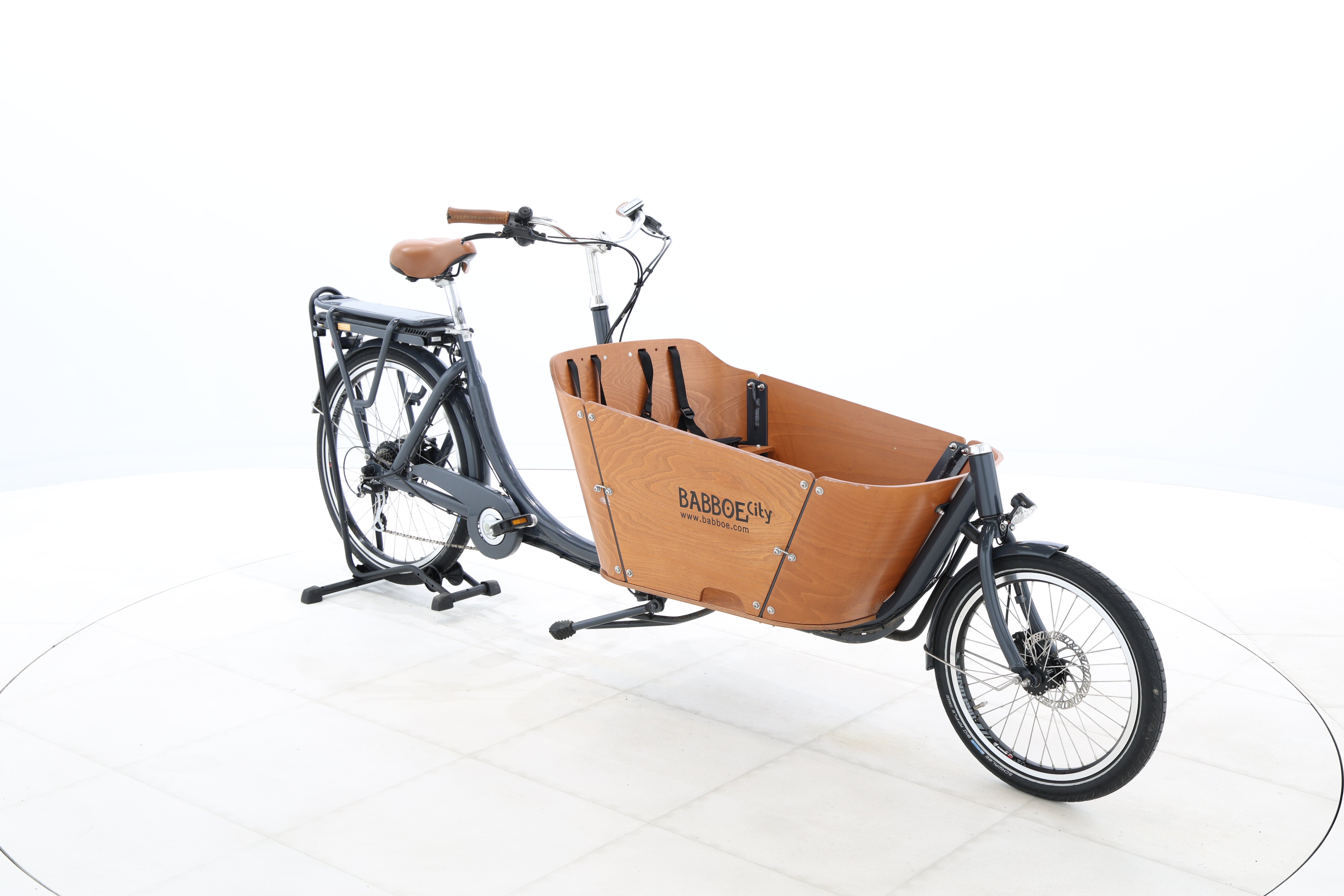 fd58a879-70c0-405d-a695-244ab6f3f424