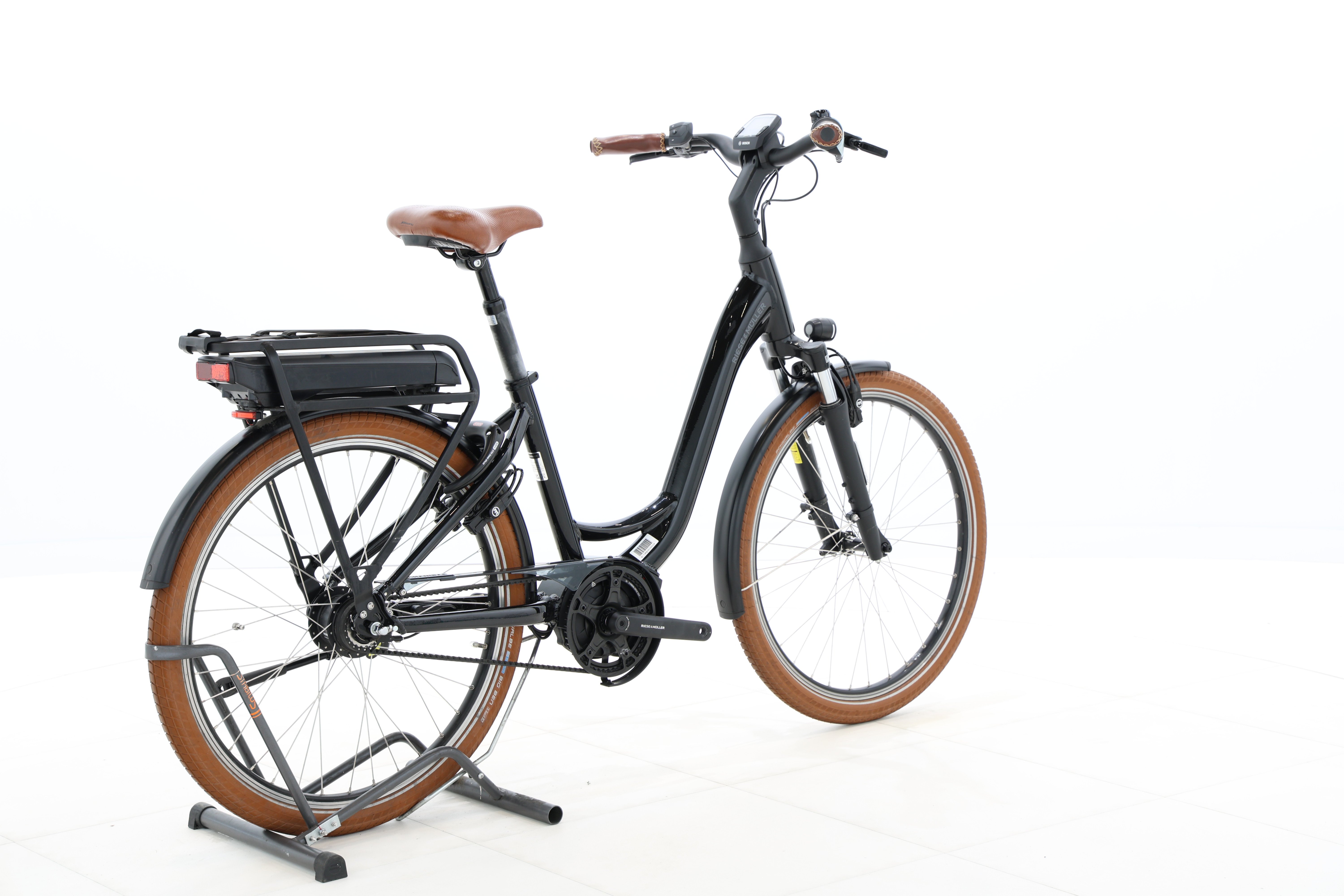 fc460d58-1702-48c5-b1a3-46367b7aee07