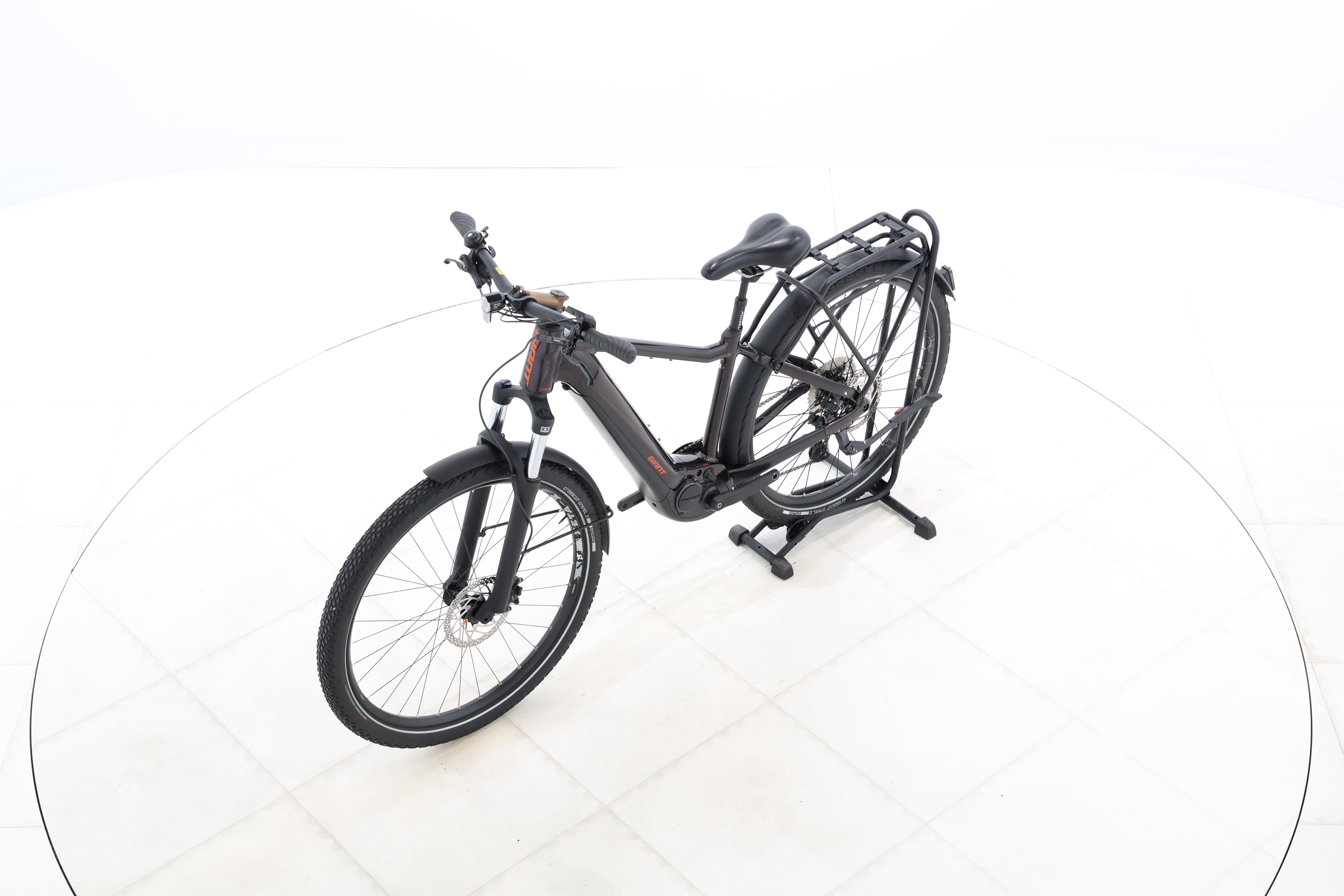 38a9690d-7e0b-4166-bc41-00d485b8ad16