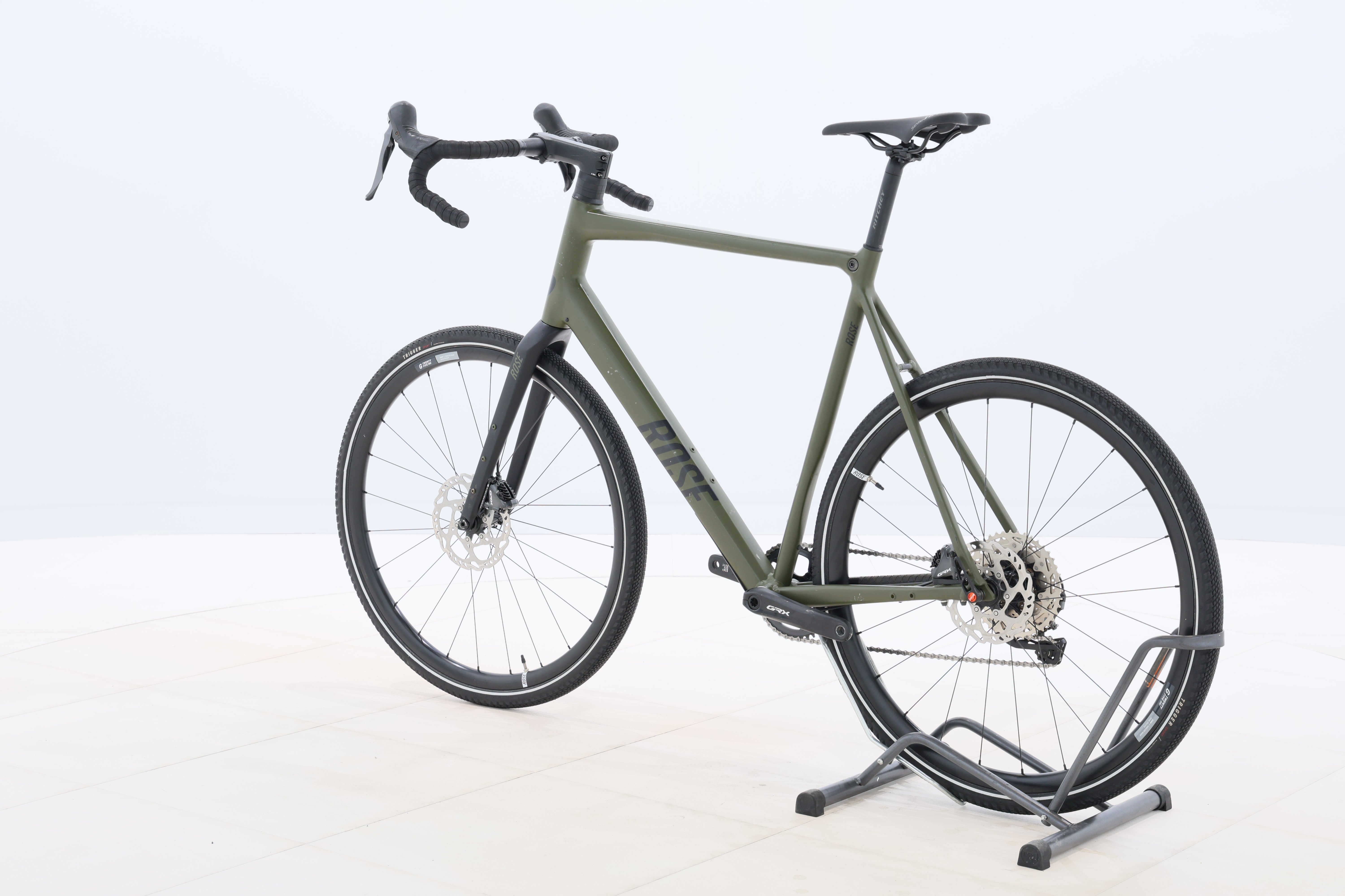 21f55a37-f03b-4361-8c3e-25b997aa64ec