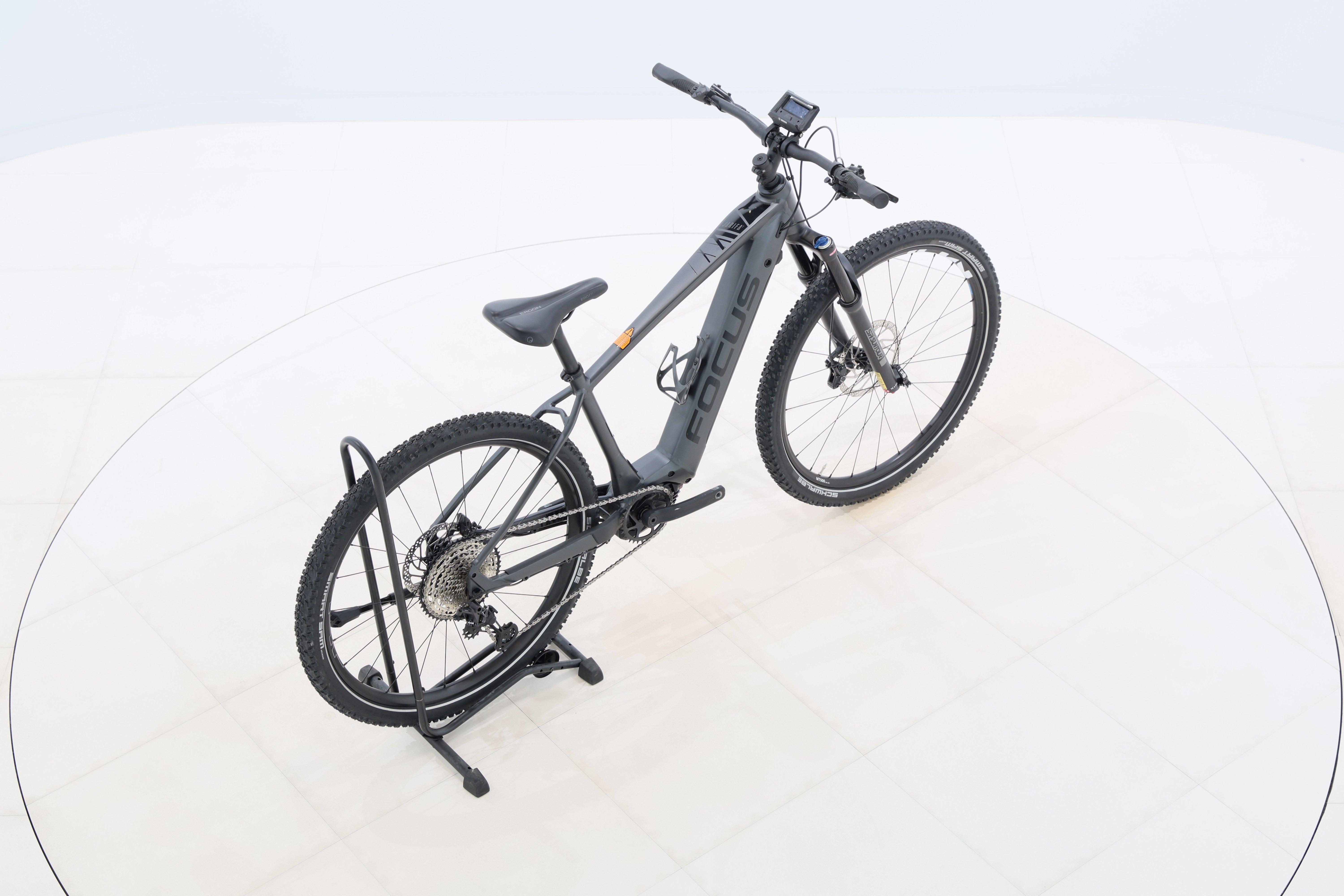 1fb4bf1a-64b6-4c81-99e5-e2e636c94c30