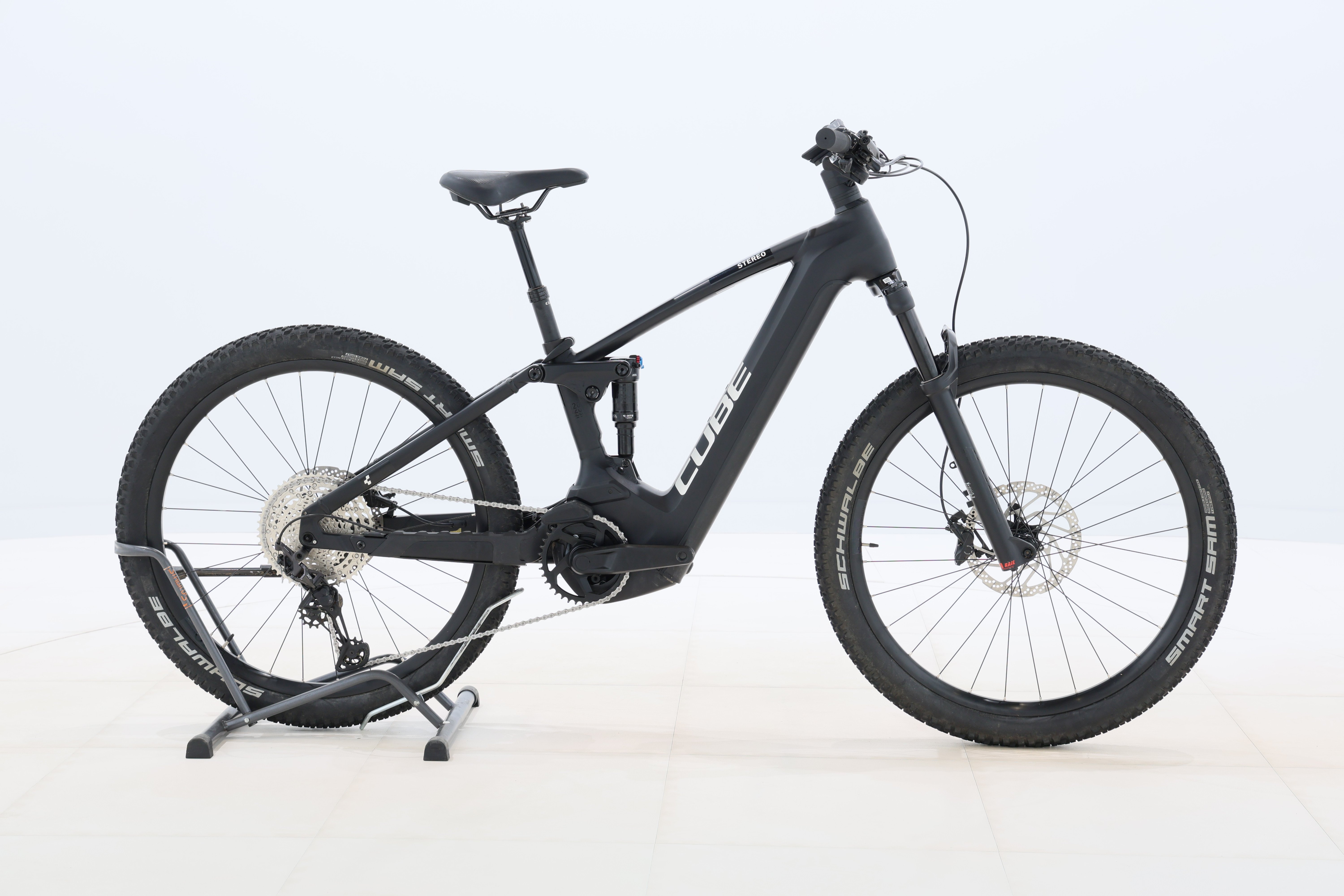 de6d8ad5-1d83-4a68-beb3-4f8d313a8b07