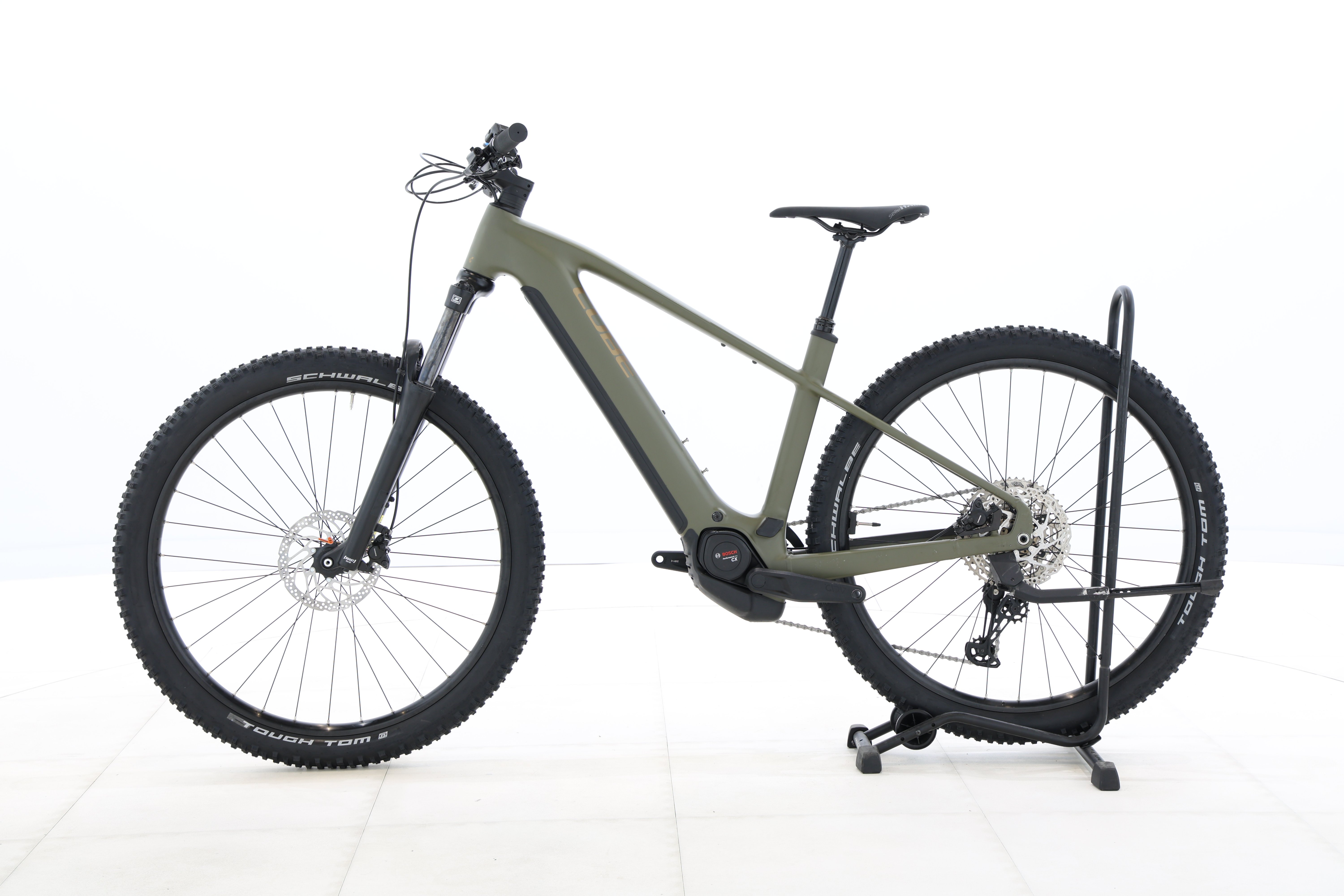 d9526389-8f4b-4de2-b353-b3f85c8269e9