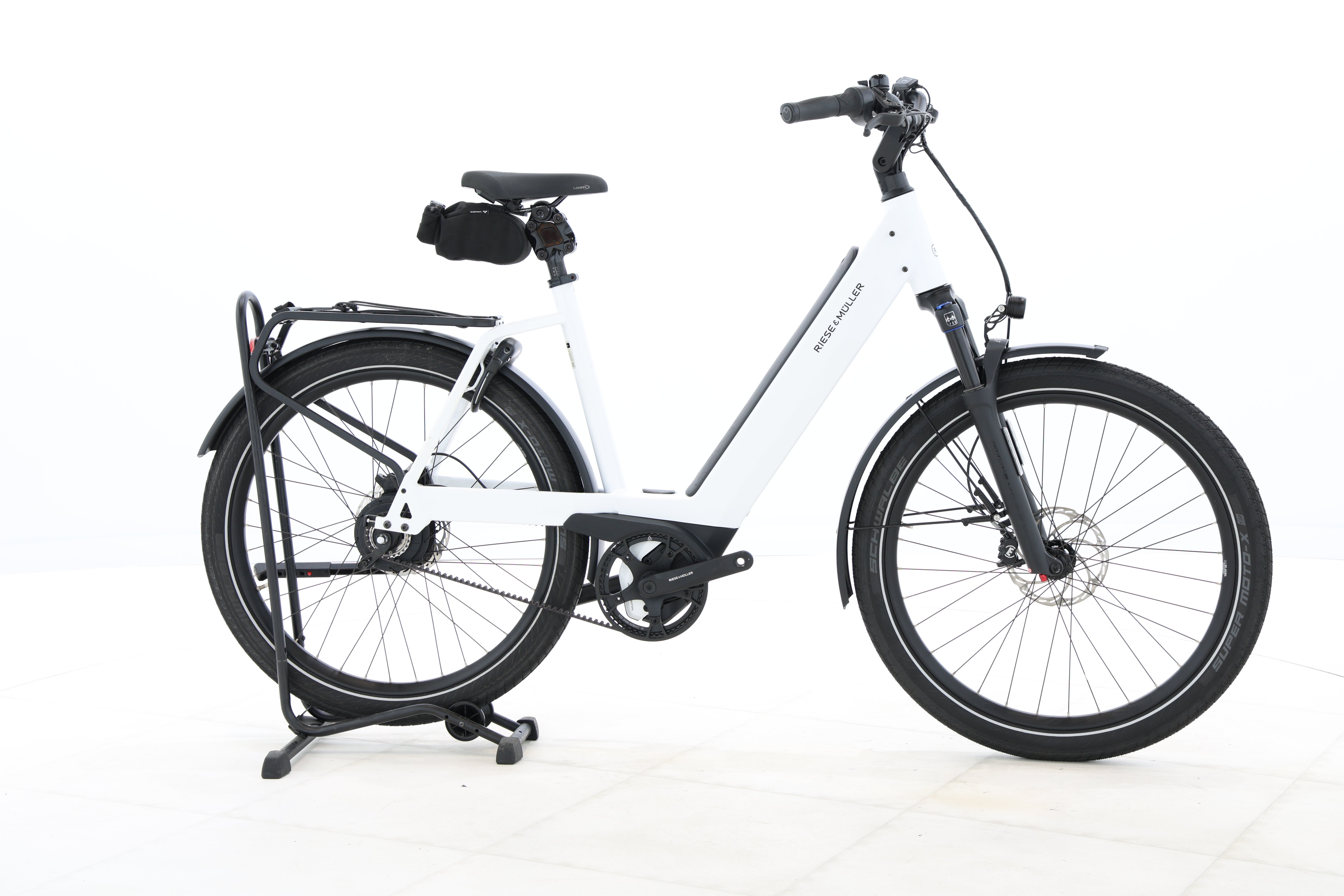 8a7c78ea-3b52-4321-84a5-d46e547f17cb