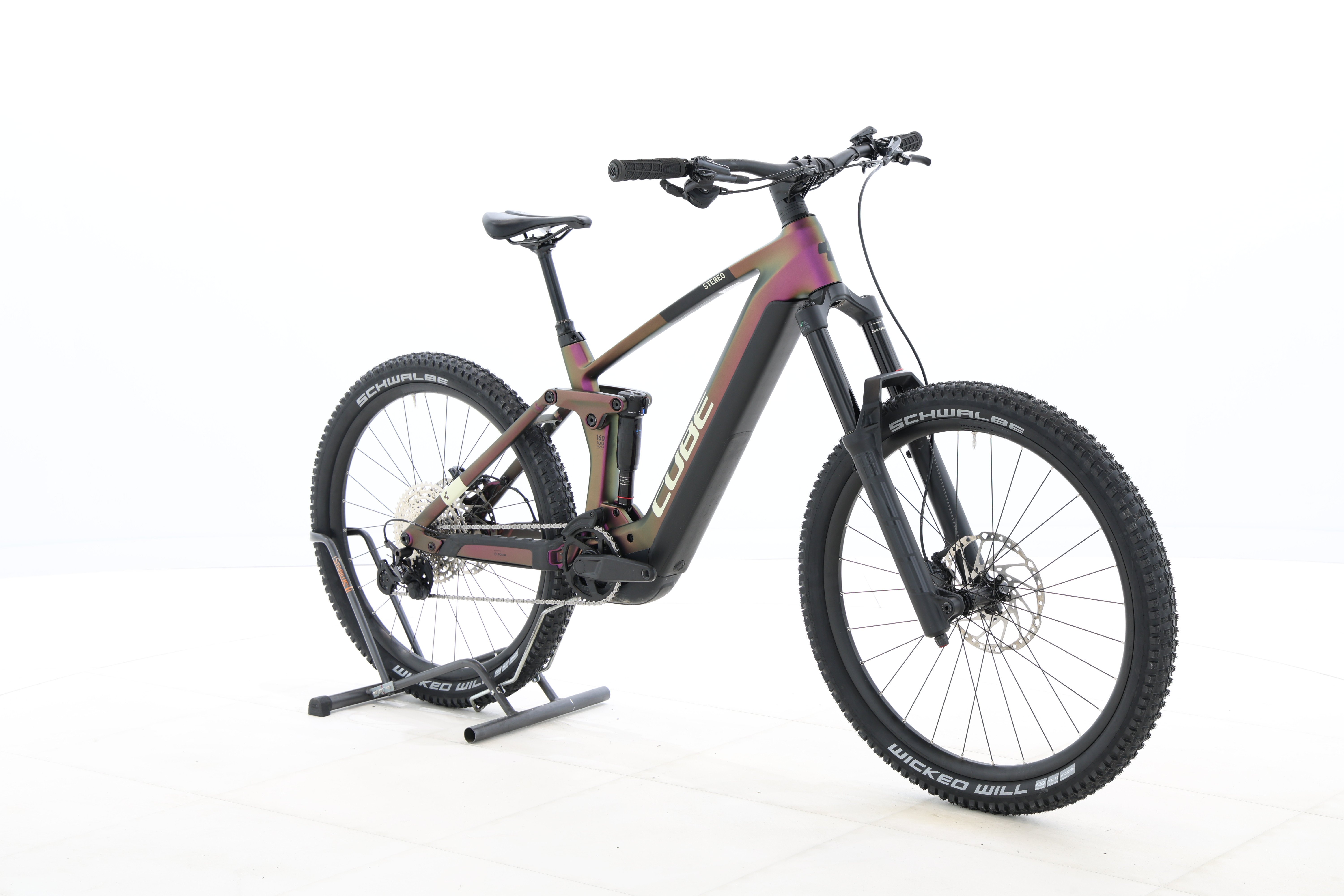 e246e6c6-0e29-41af-8cae-d1598abd428c