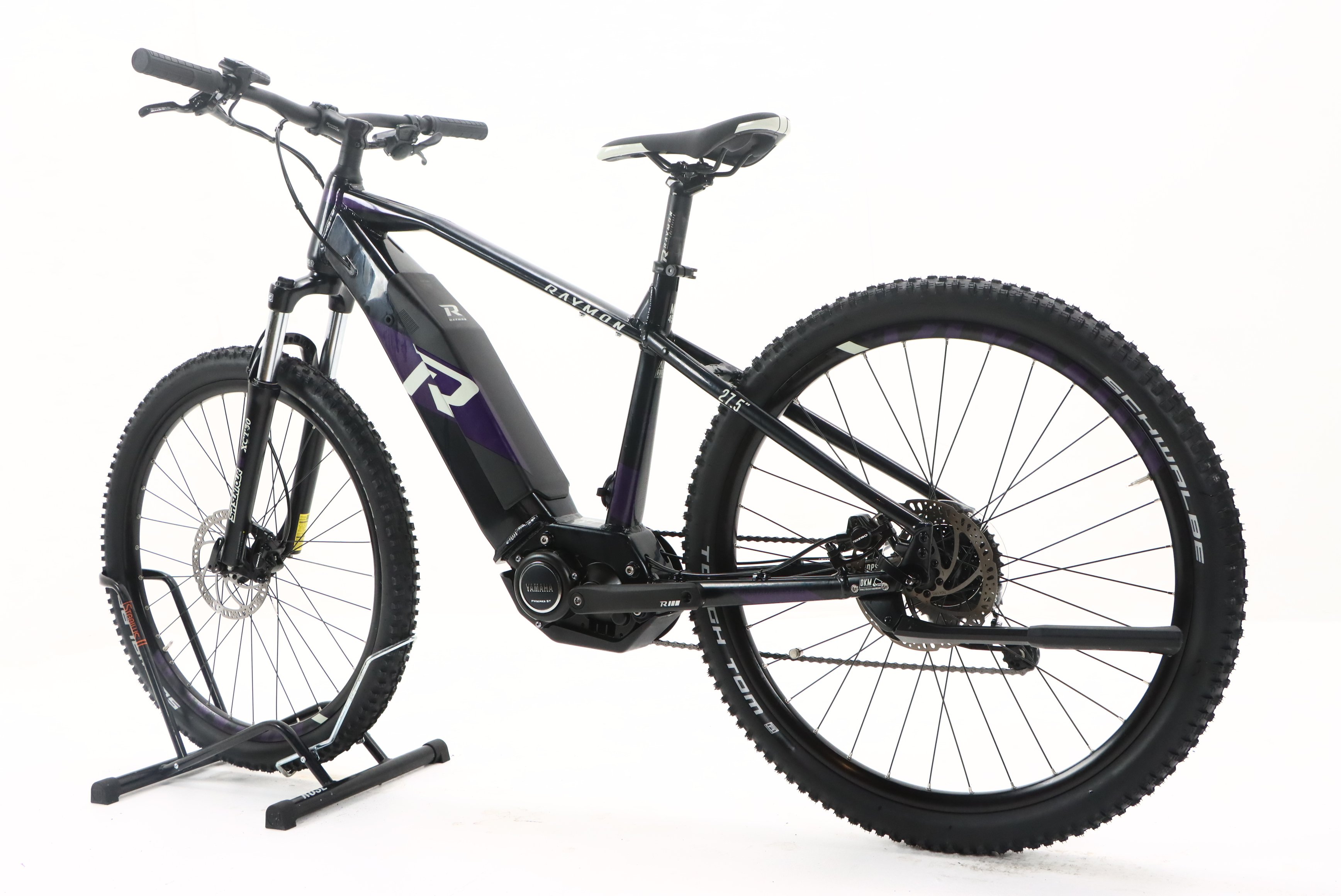 f58f3d63-9275-49f3-ab18-d3744e555010