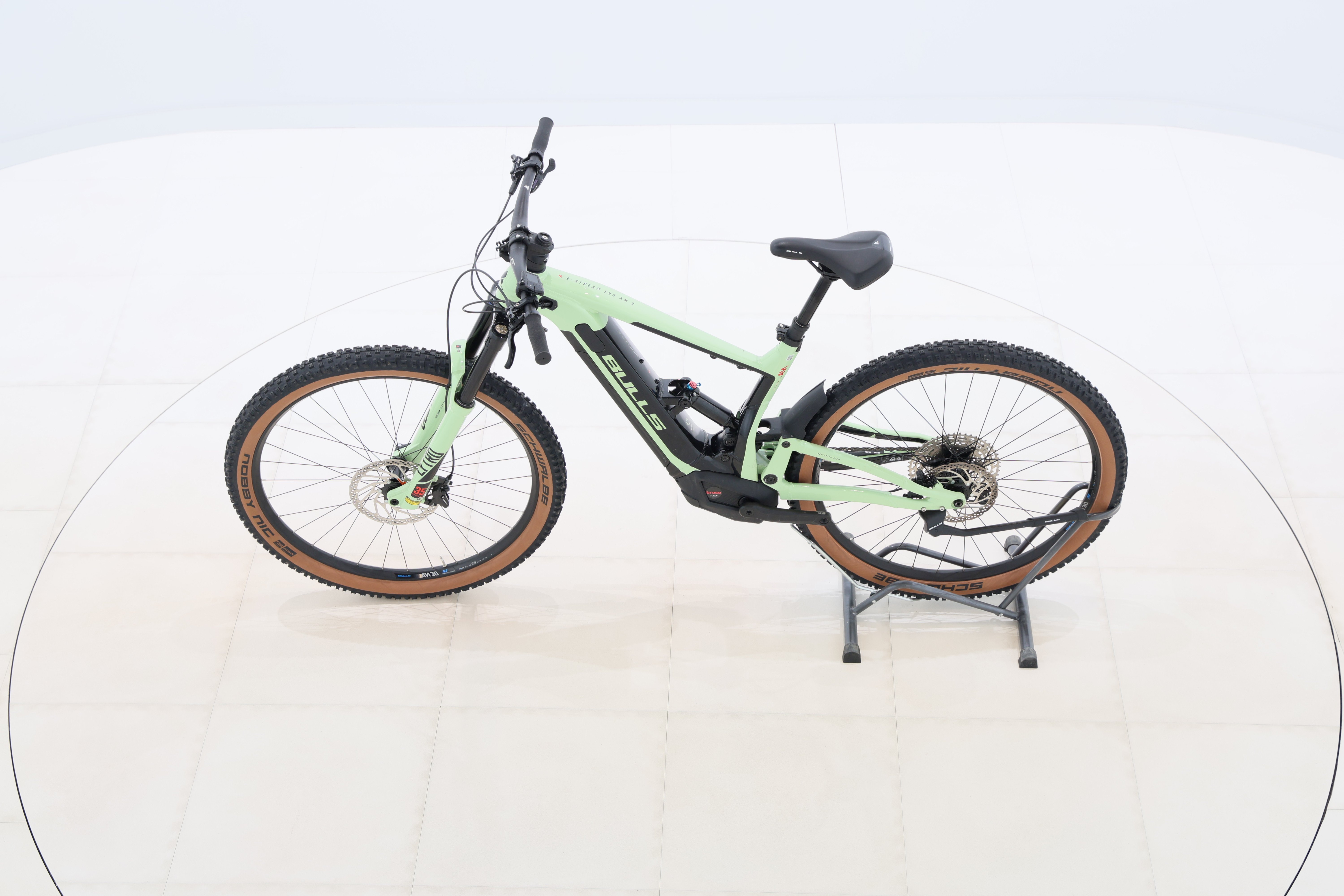 f2308959-96e0-4796-9aea-b4faafeadd89