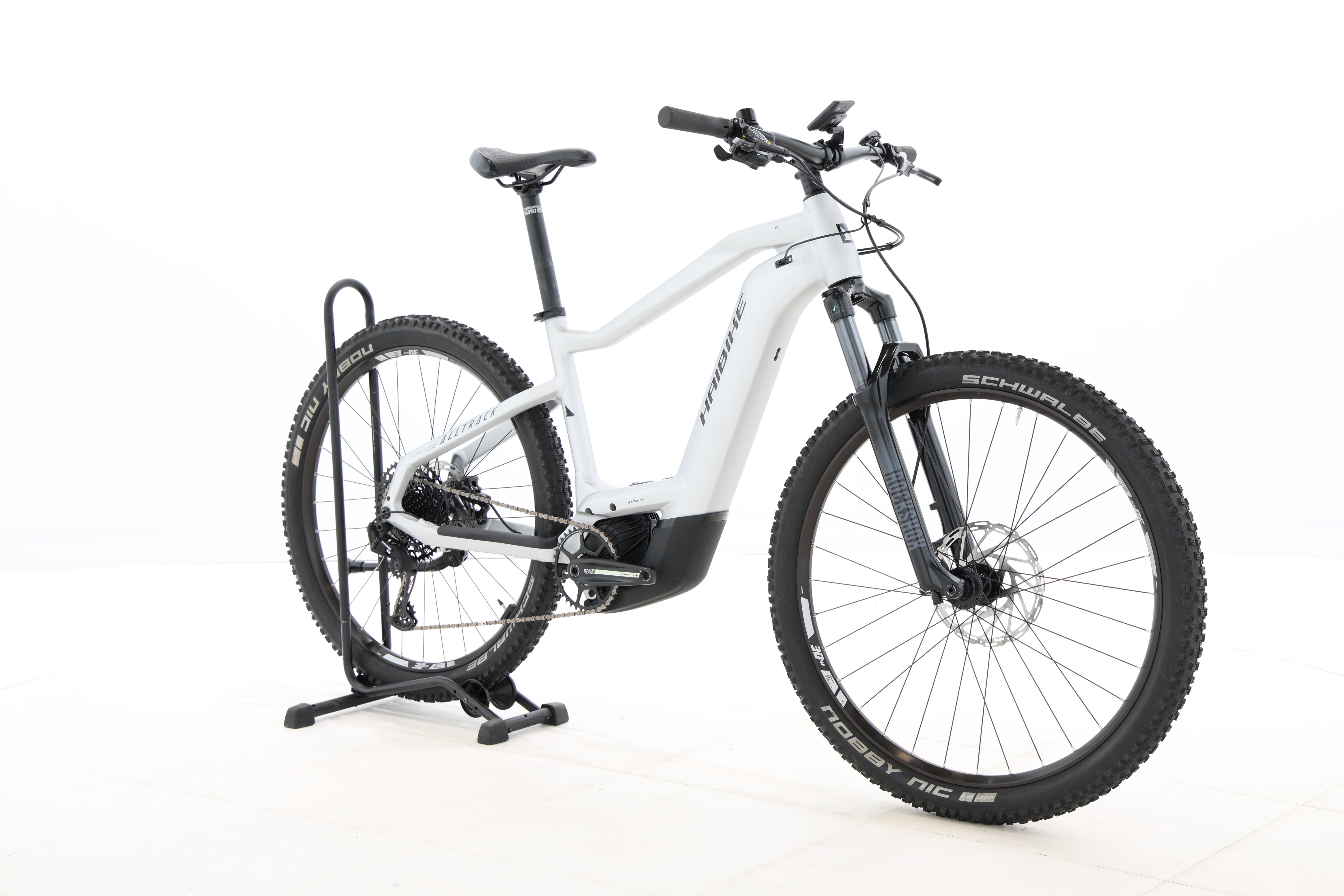 aba24b68-25c1-4330-ba2c-112ae340b8bf