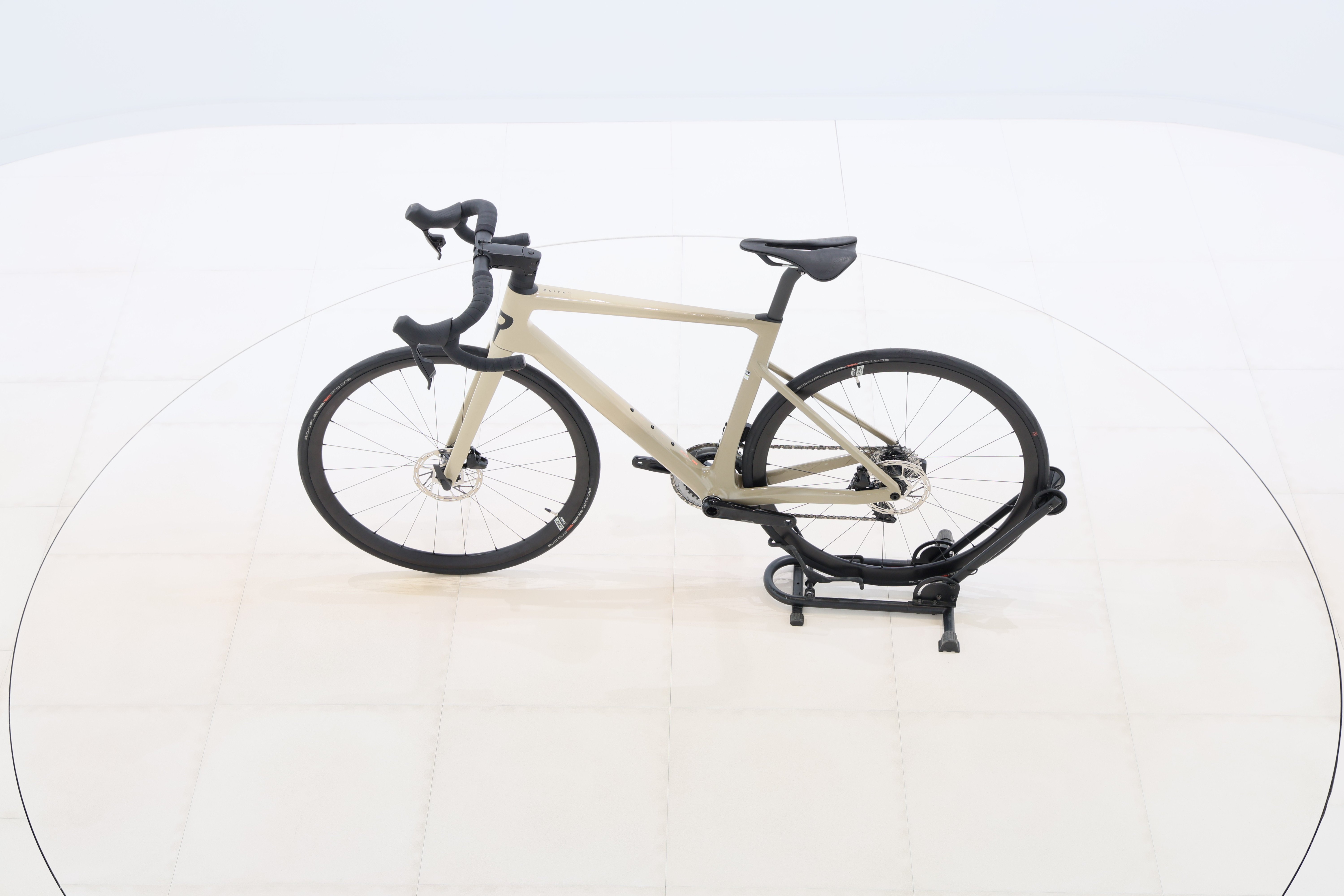 24f24553-a337-4e4f-8366-e5813a0a872c