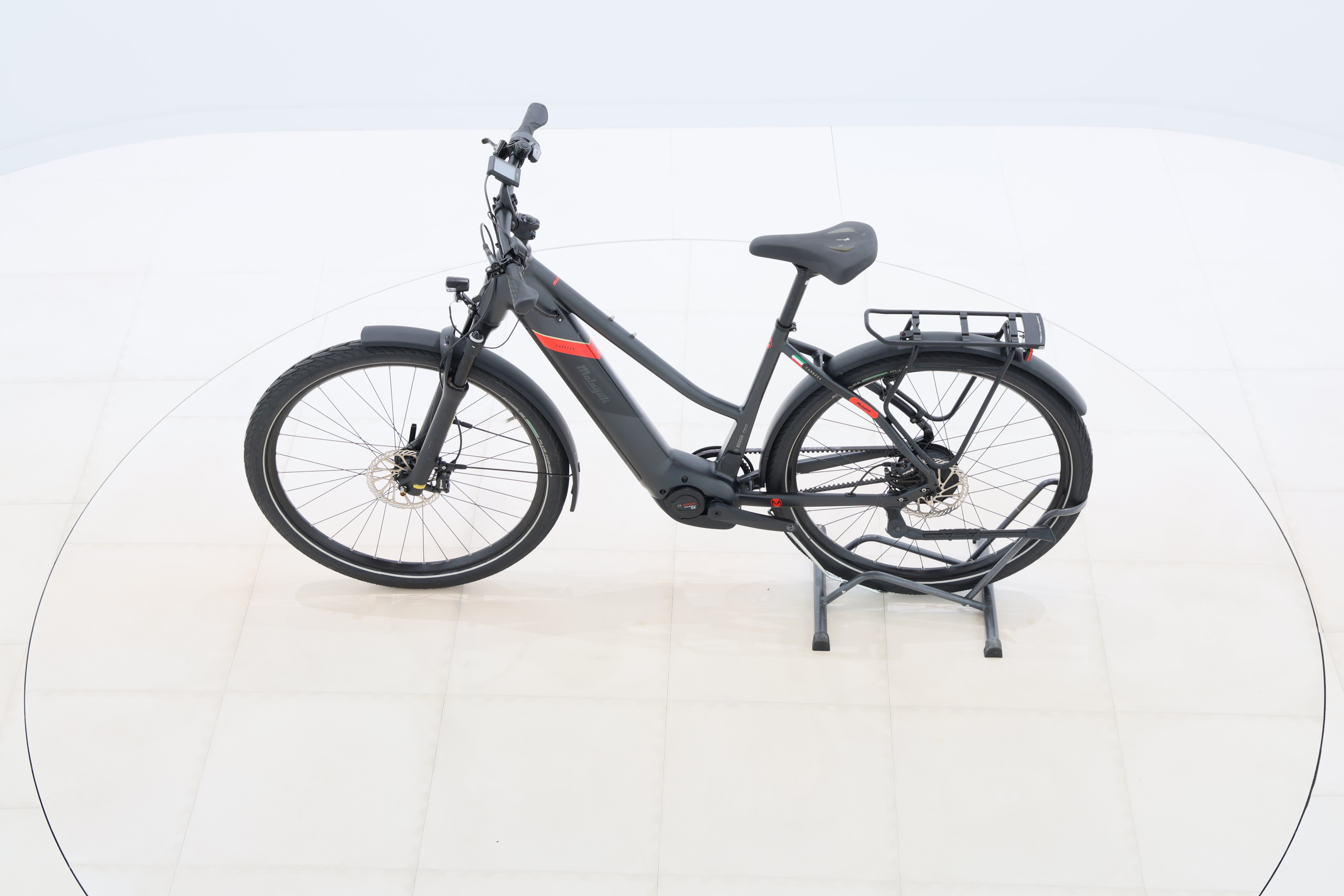 55d8c613-b9e9-4186-b170-7817a41e8139