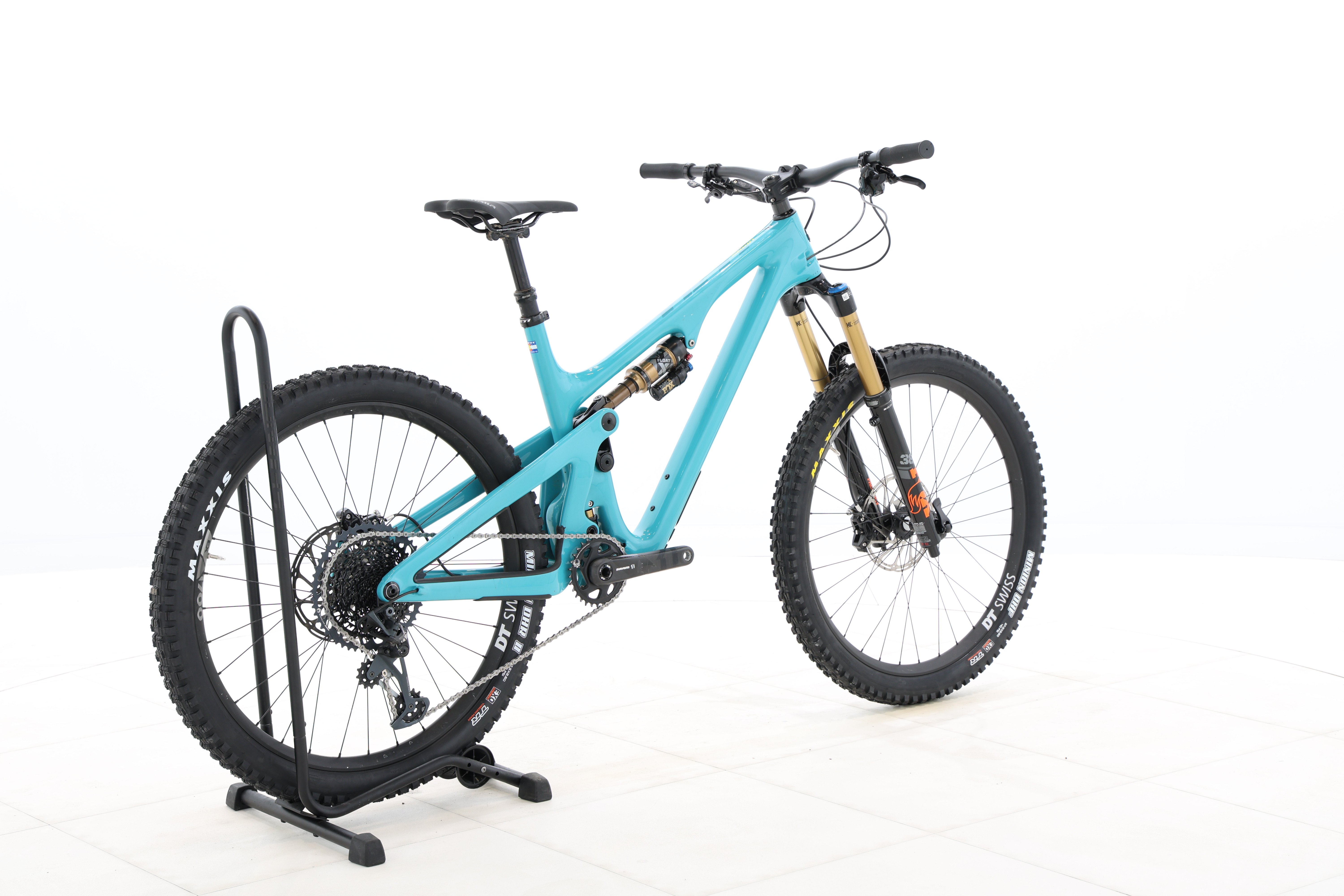 d84f4eac-15e4-4f44-83ed-af95c5c8b651