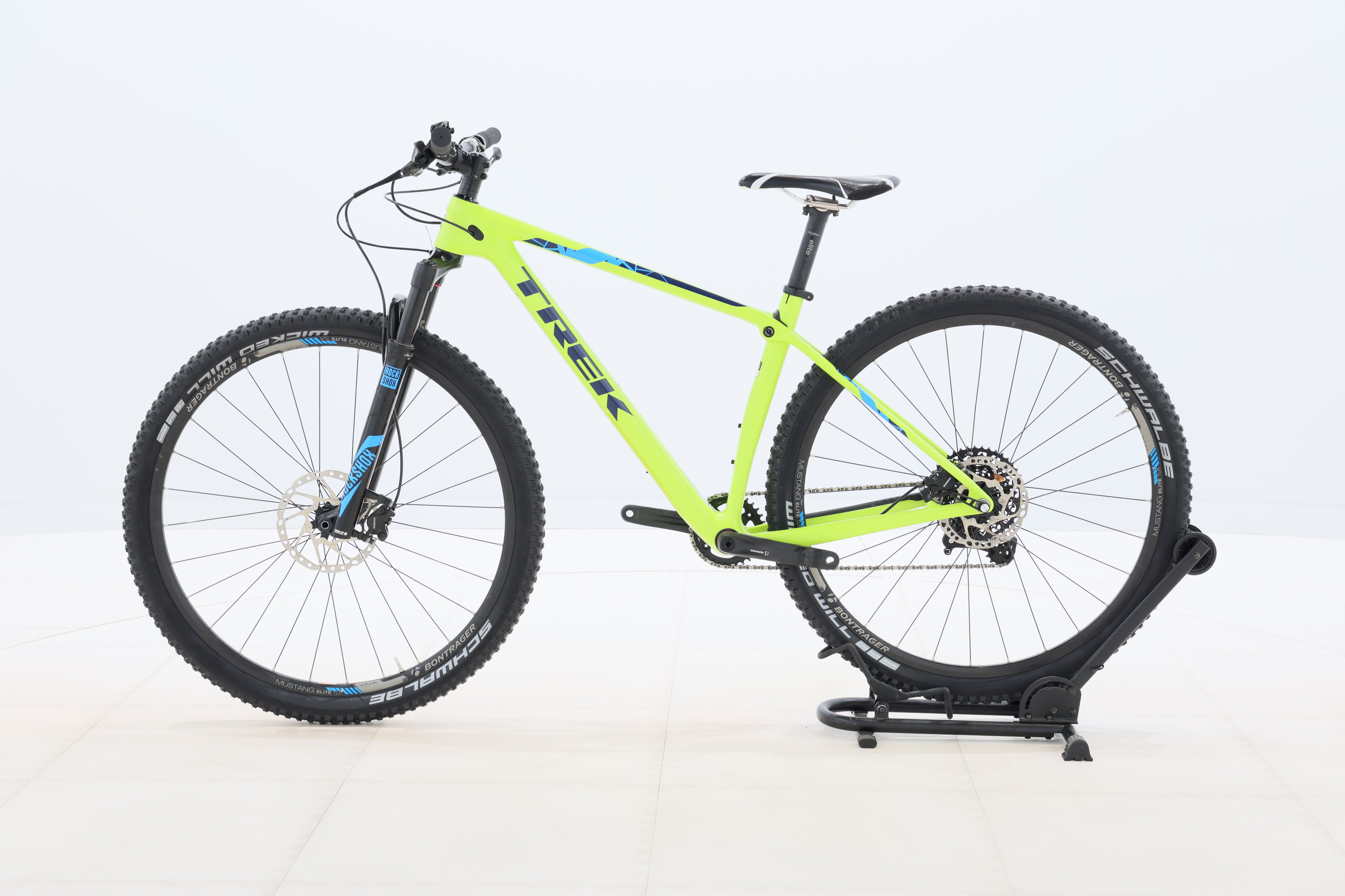 22c3cd11-dd4f-40c6-b2f4-01f0f98e5e1c