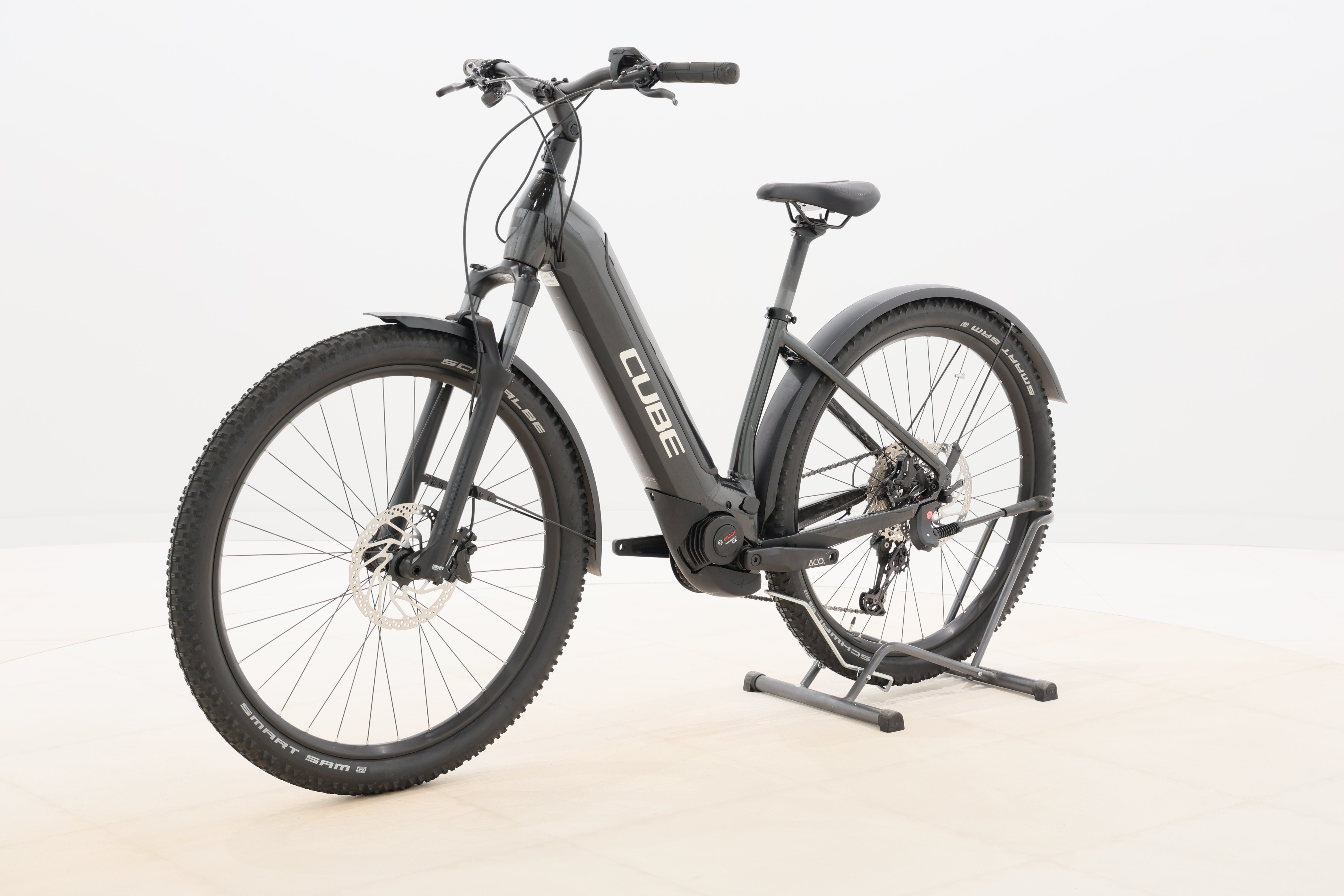 2f0835f5-4335-4321-9b58-2c9bff43bbe5